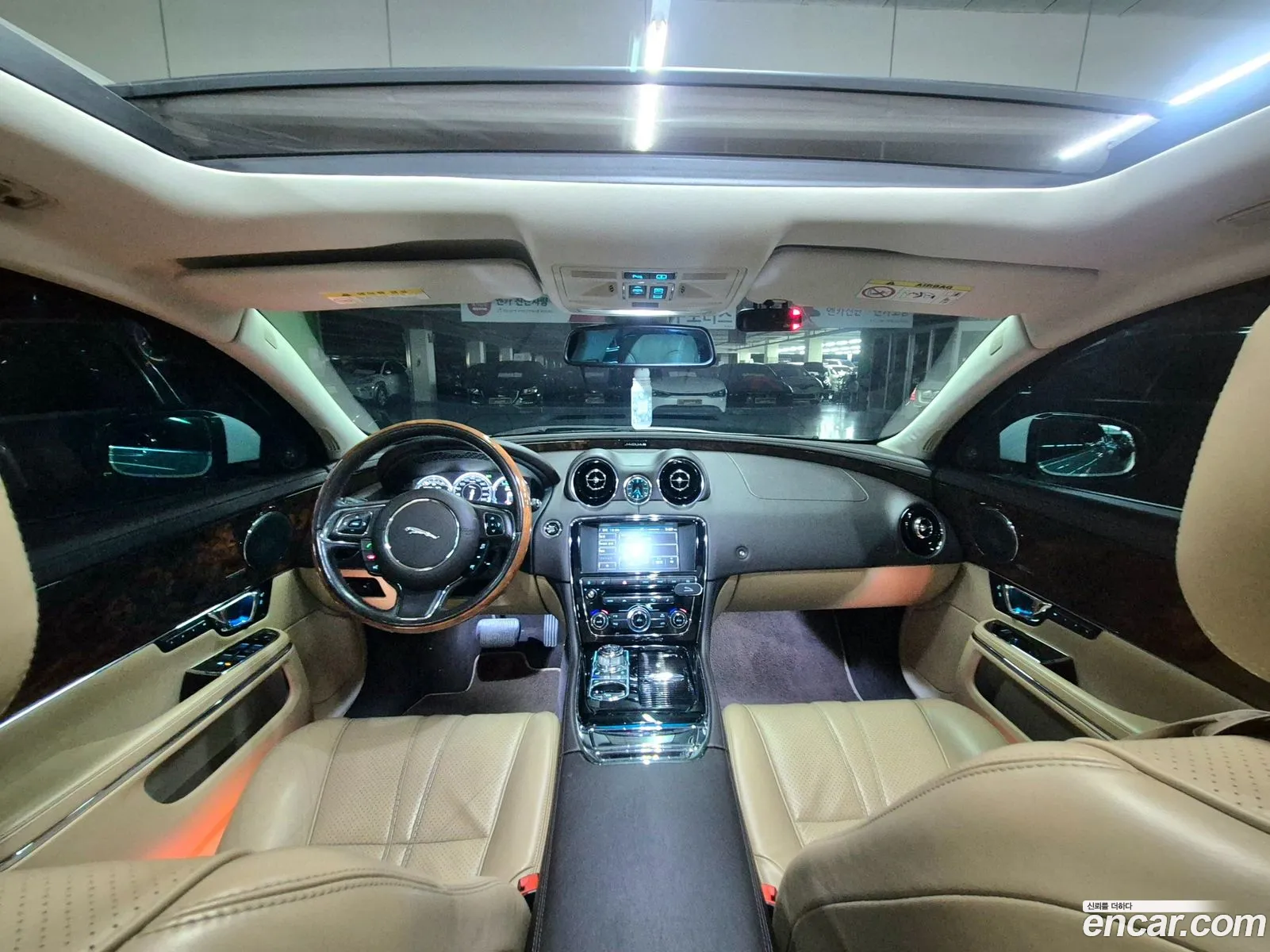 Jaguar XJ 2014 — 13