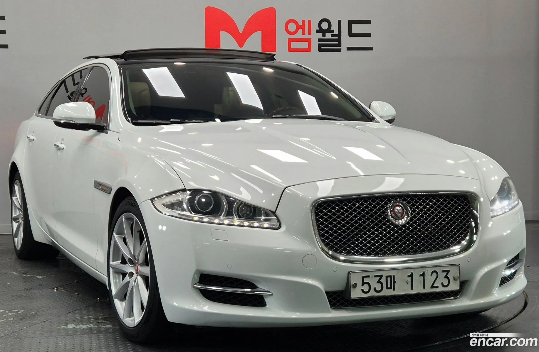 Jaguar XJ 2014 — 10