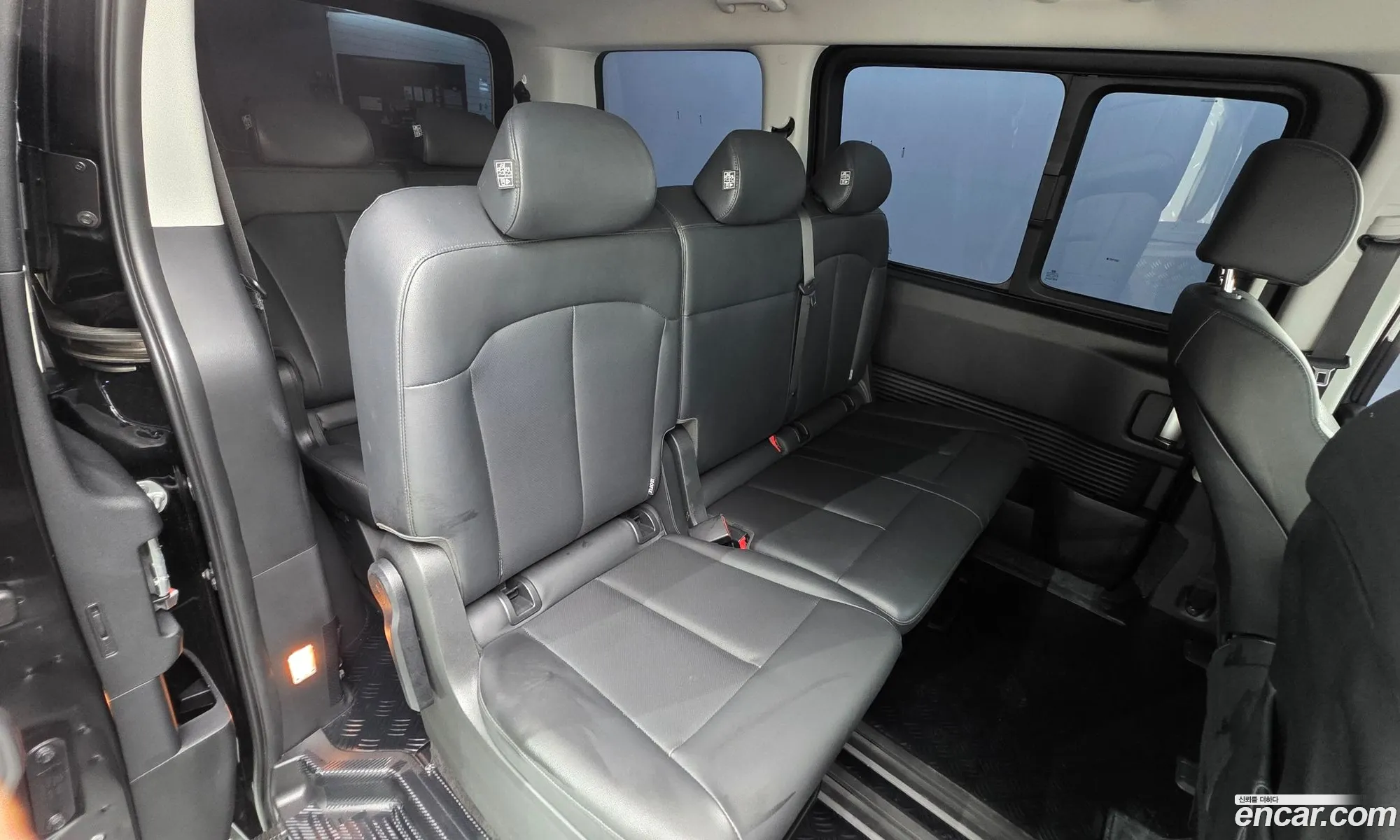 Hyundai Staria 2025 — 15