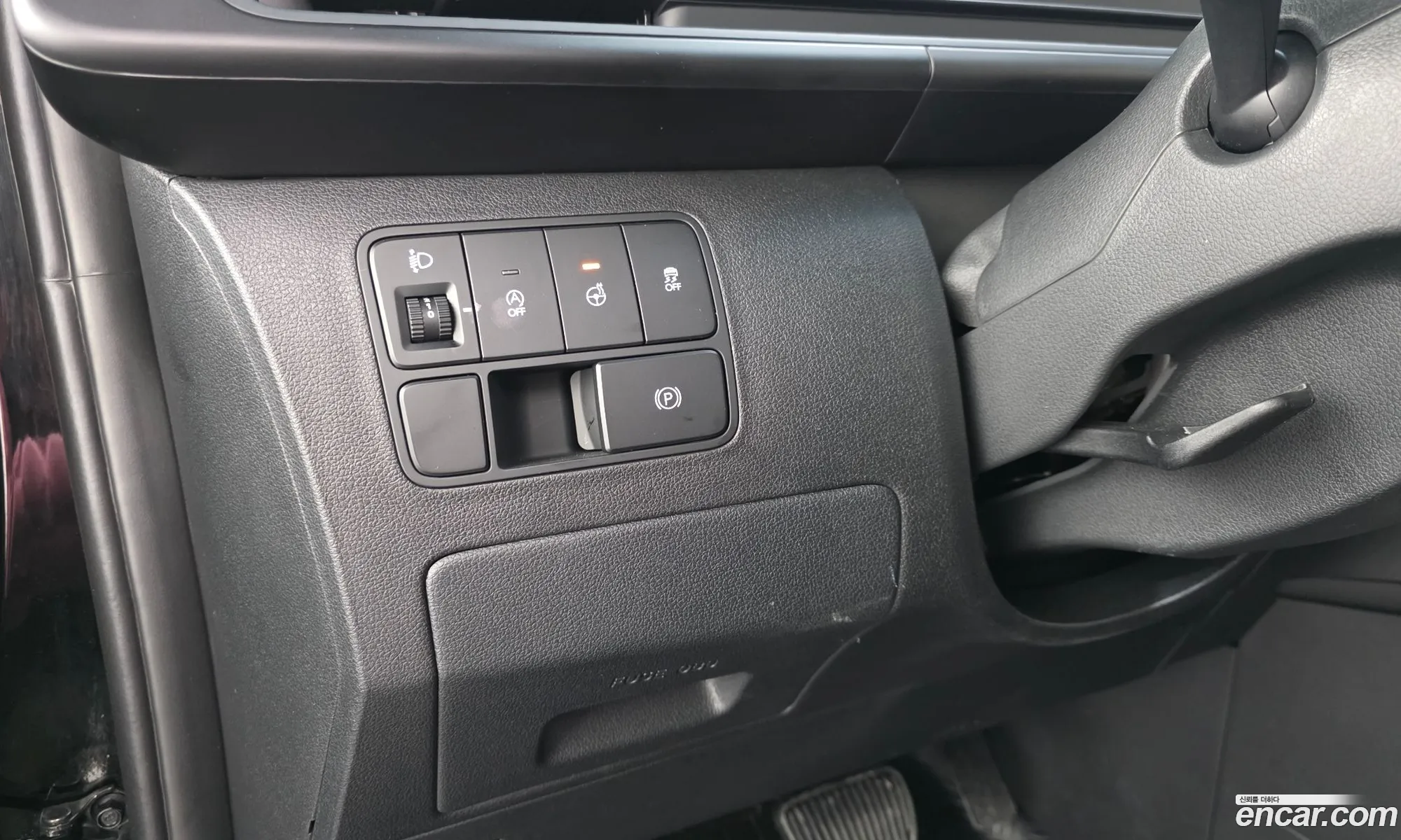 Hyundai Staria 2025 — 10