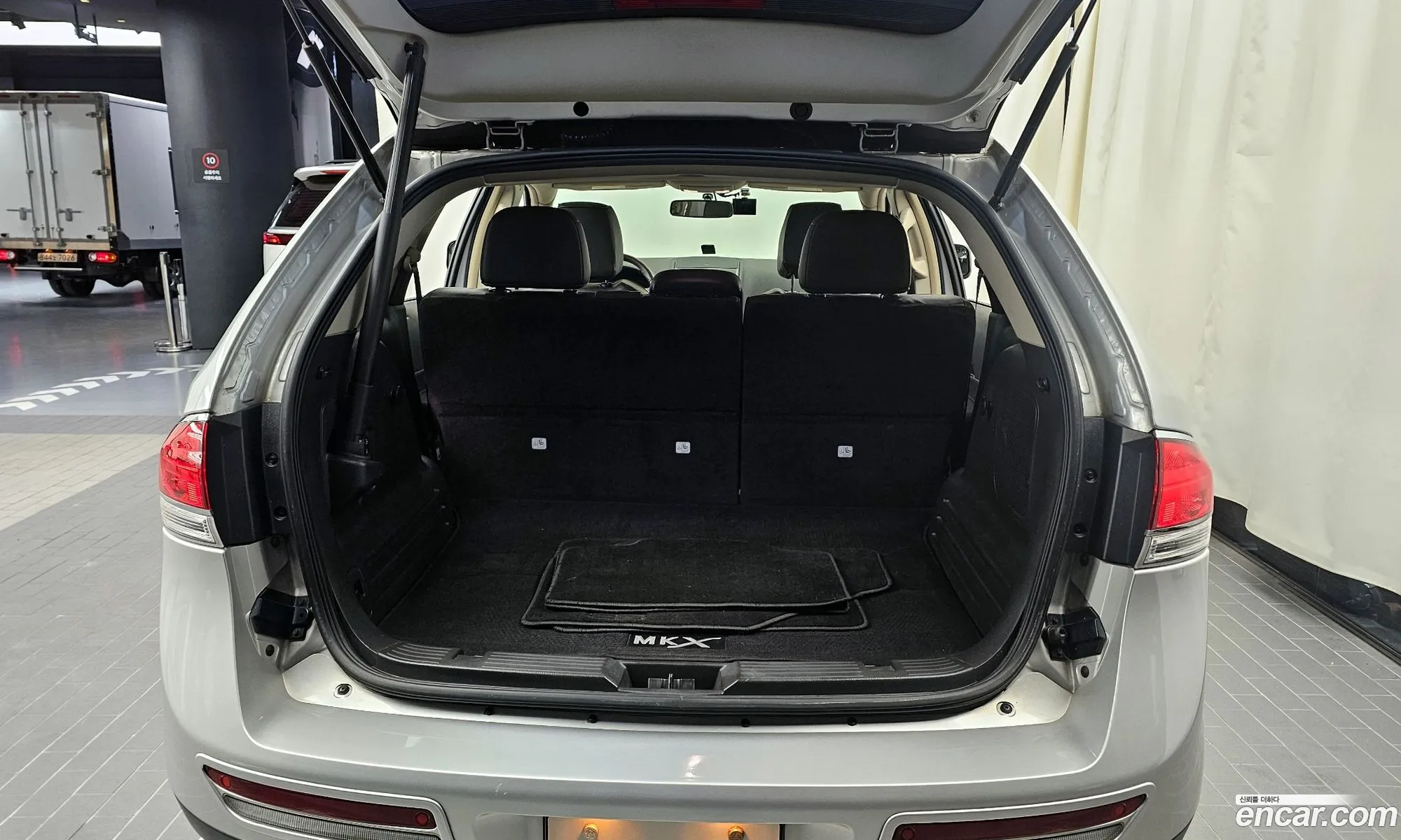 Lincoln MKX 2014 2LMDJ8JK9EBL19772 — 15