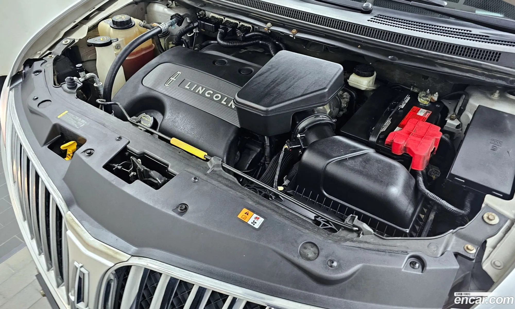 Lincoln MKX 2014 2LMDJ8JK9EBL19772 — 16