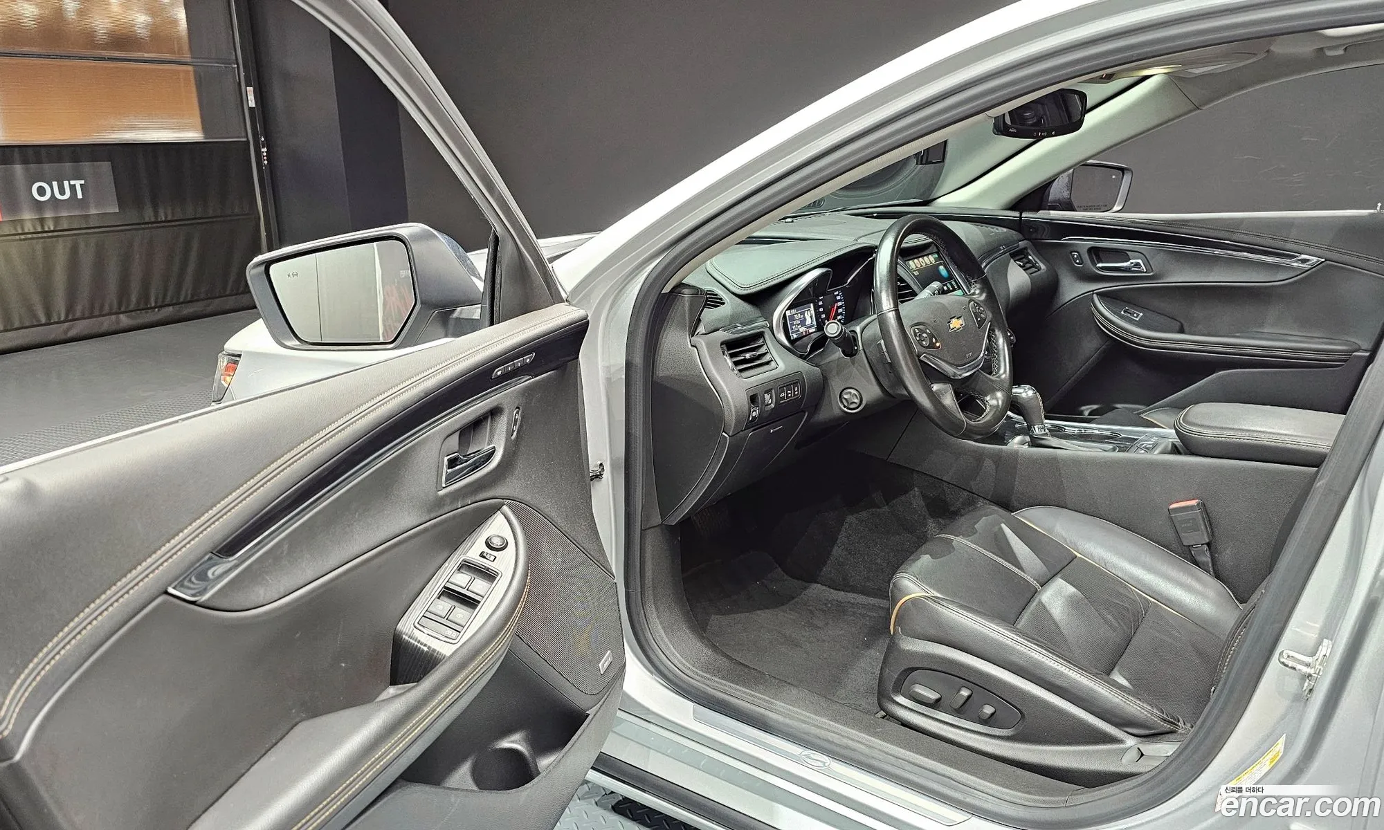 Chevrolet (GM Daewoo) Impala 2016 — 4