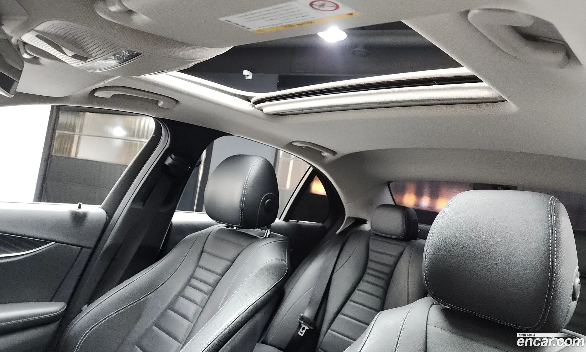 Mercedes-Benz E-Class W213 2019 WDDZF0EB7KA621657 — 2