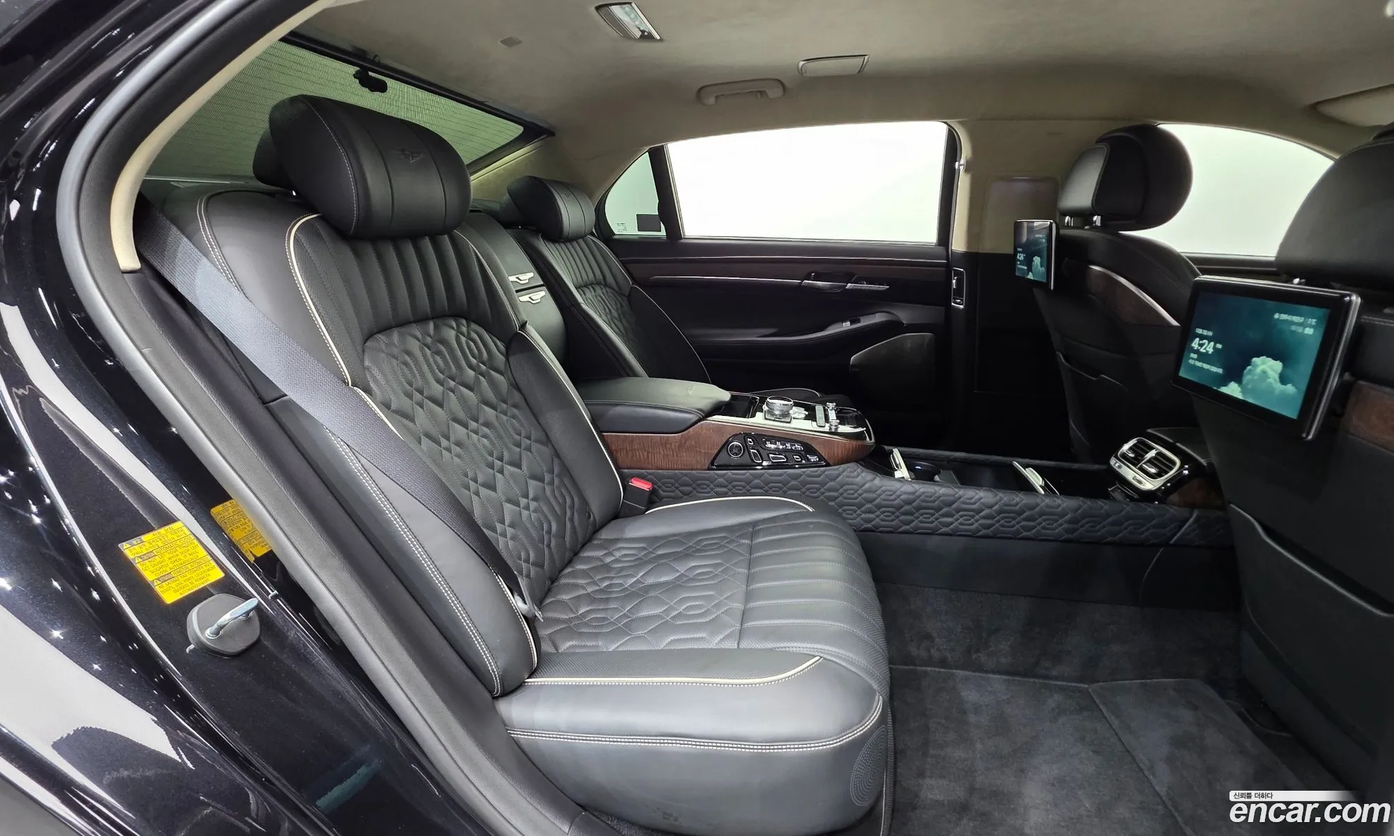 Genesis G90 2021 — 18