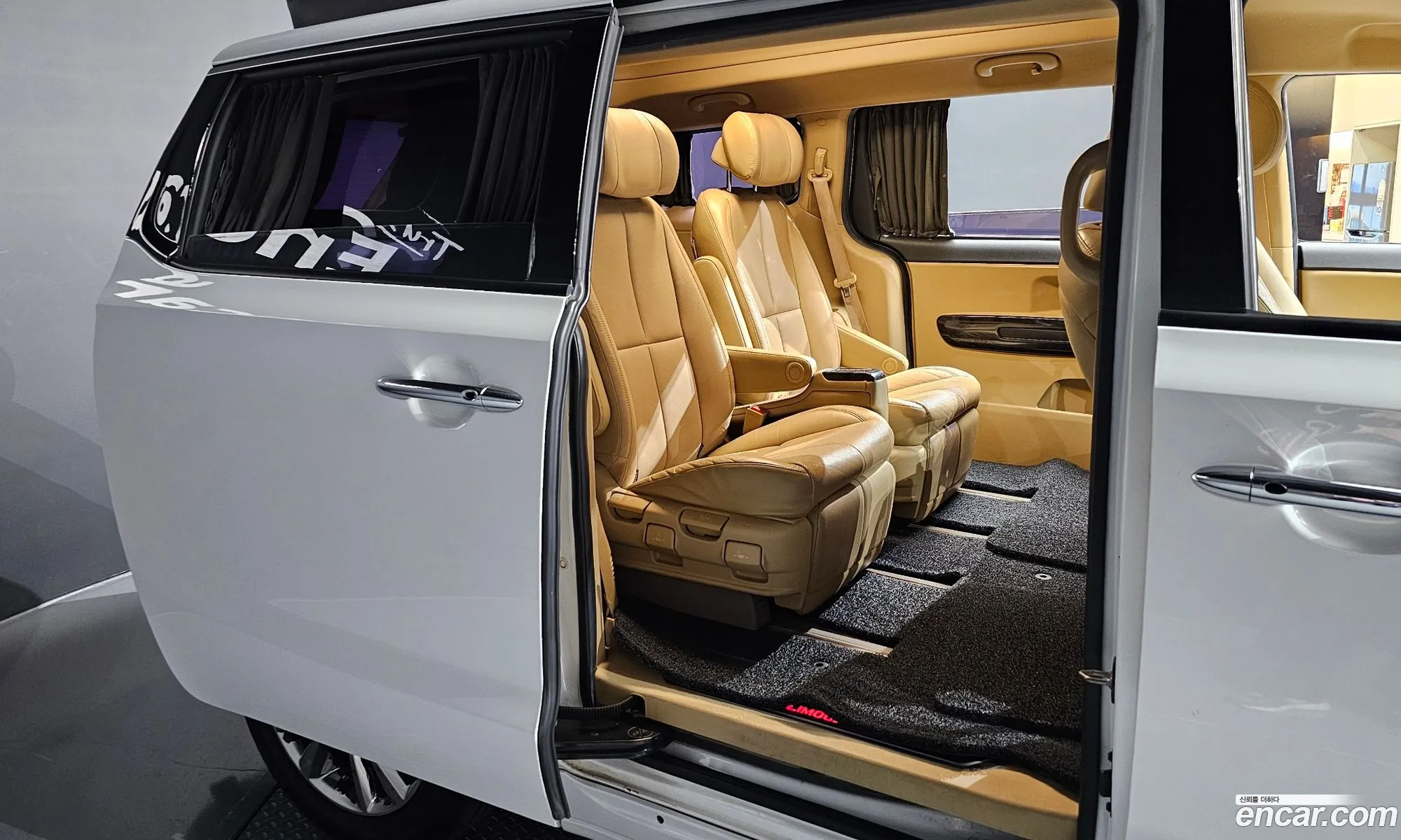Kia Carnival 2019 — 20
