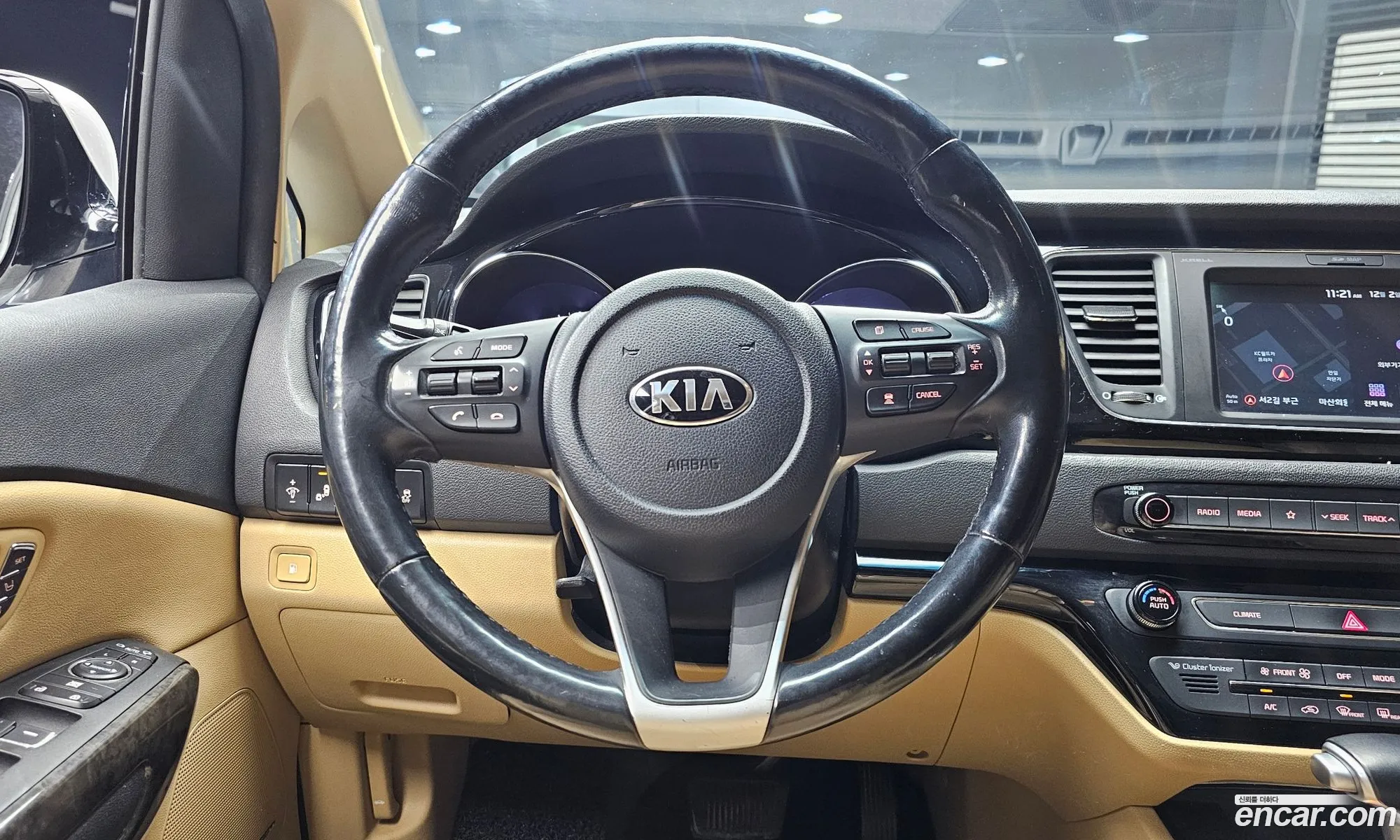 Kia Carnival 2019 — 2