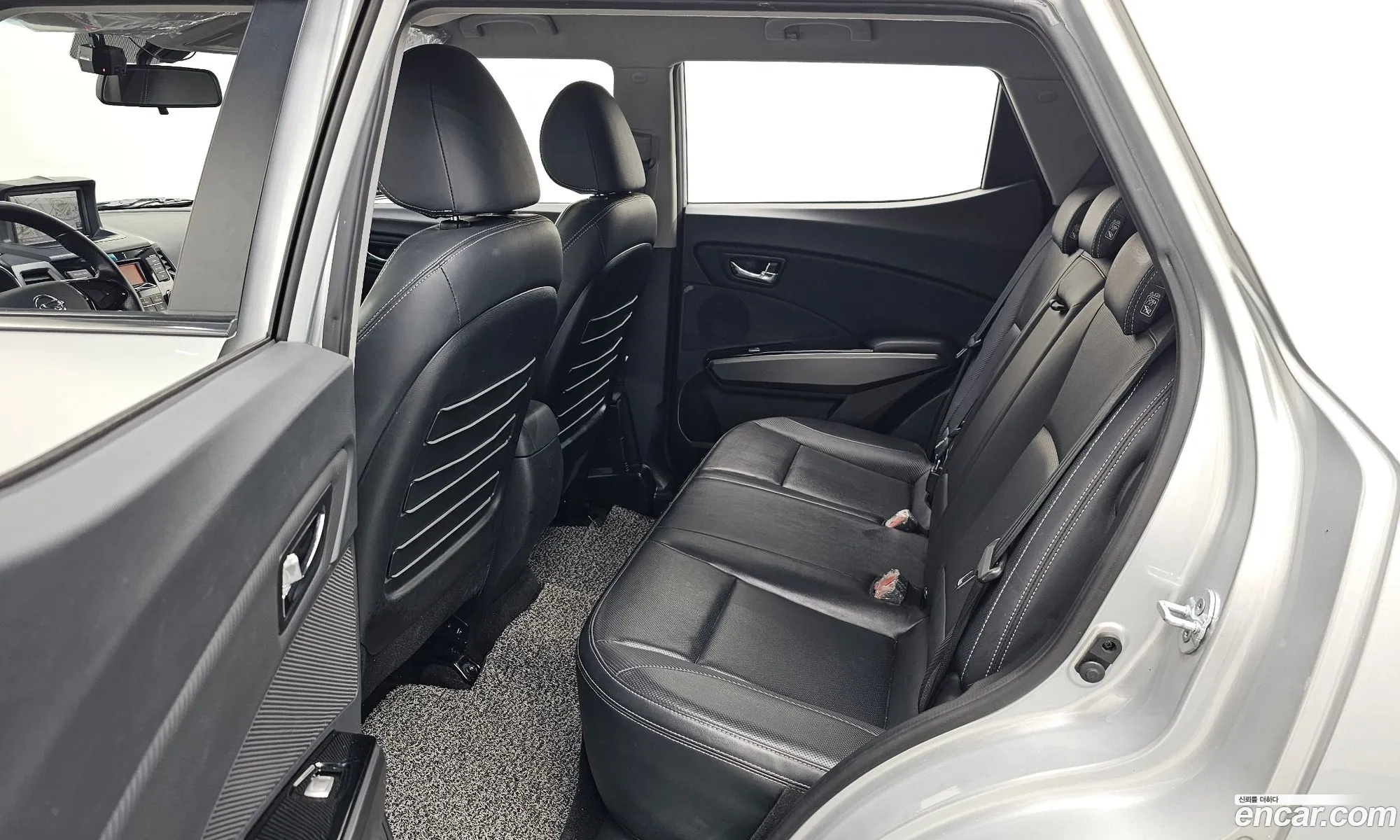 KG Mobility (SsangYong) Tivoli 2016 — 15