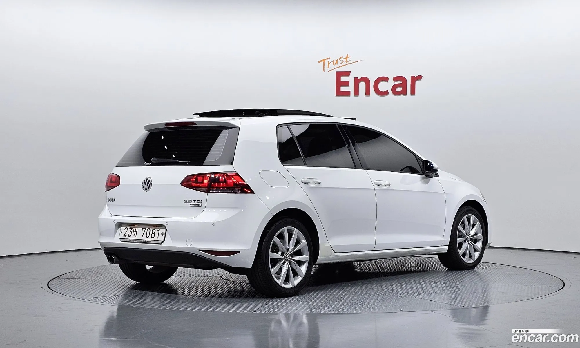 Volkswagen Golf 7th Gen 2014 — 3