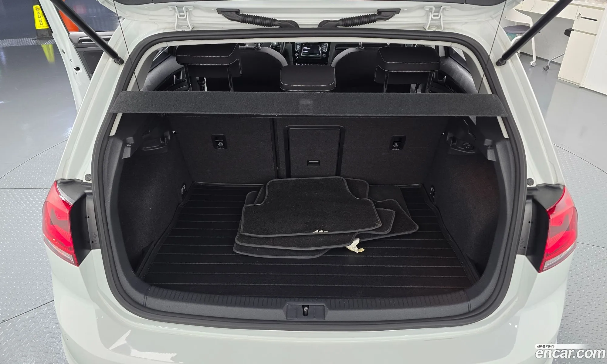 Volkswagen Golf 7th Gen 2014 — 20