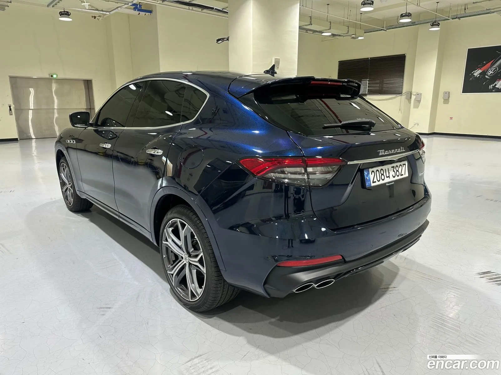 Maserati Levante 2023 — 9