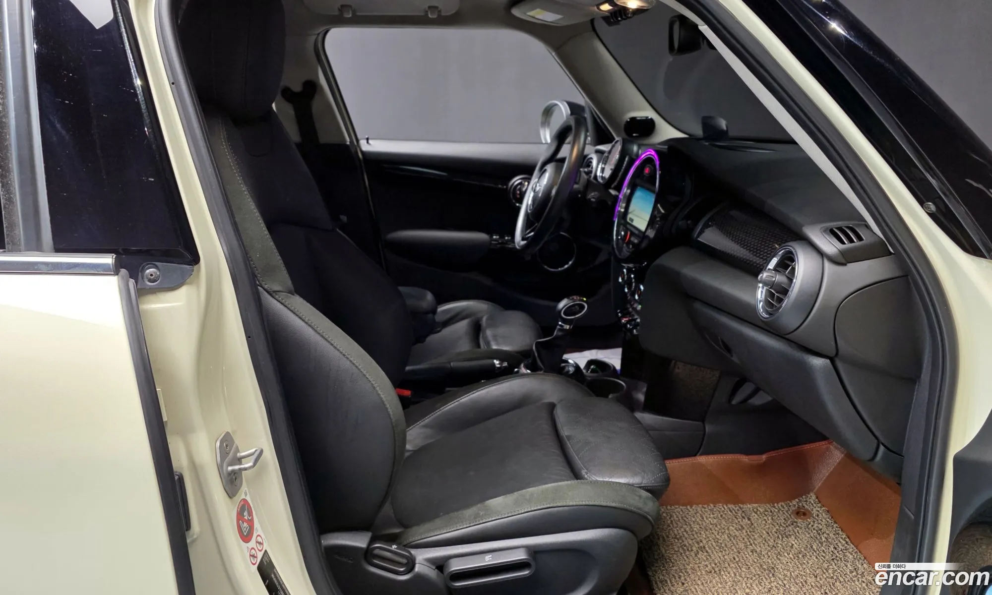 Mini Cooper S 2015 WMWXU3108FT892831 — 2