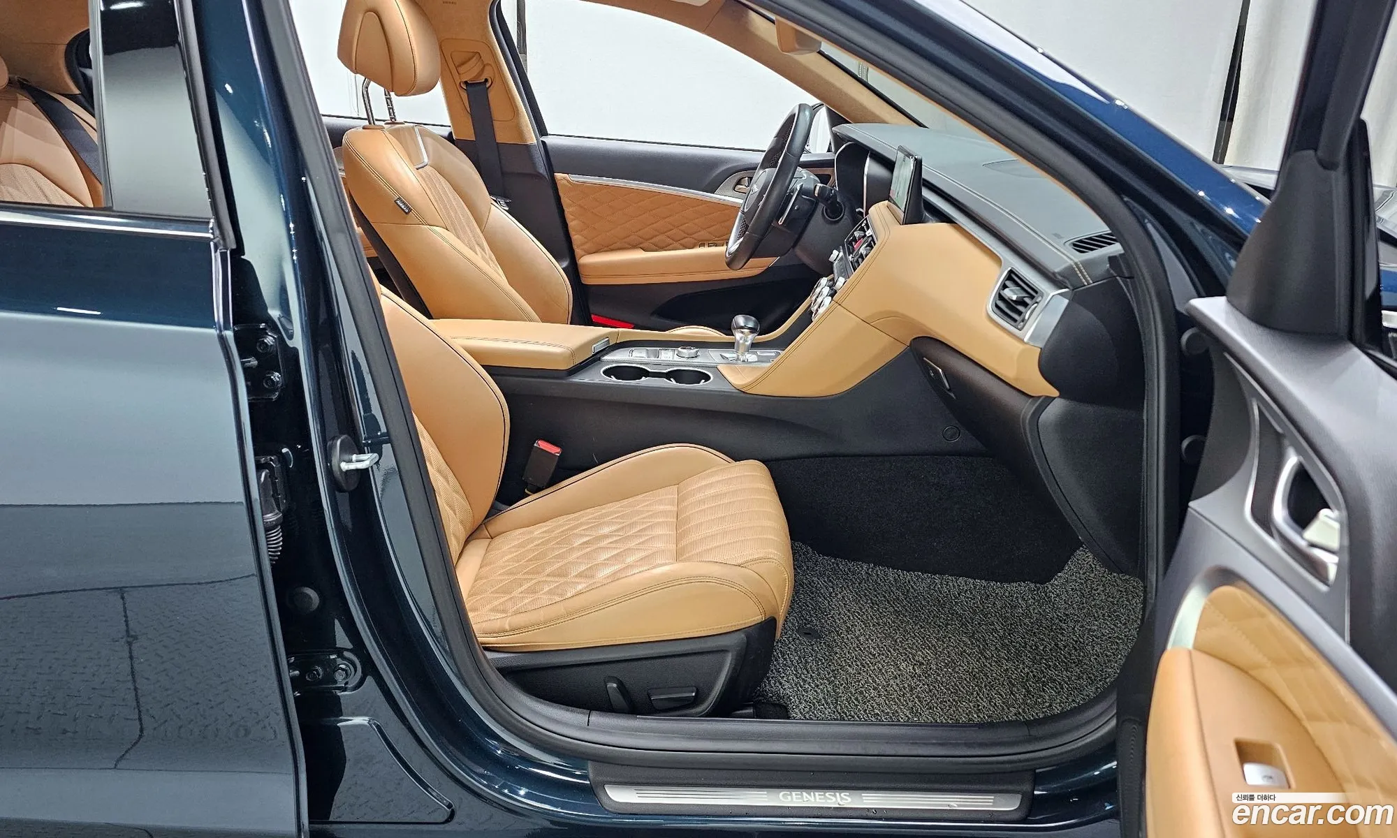 Genesis G70 2020 — 9