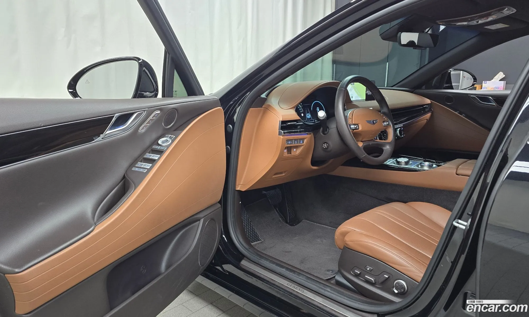 Genesis G80 2023 — 2