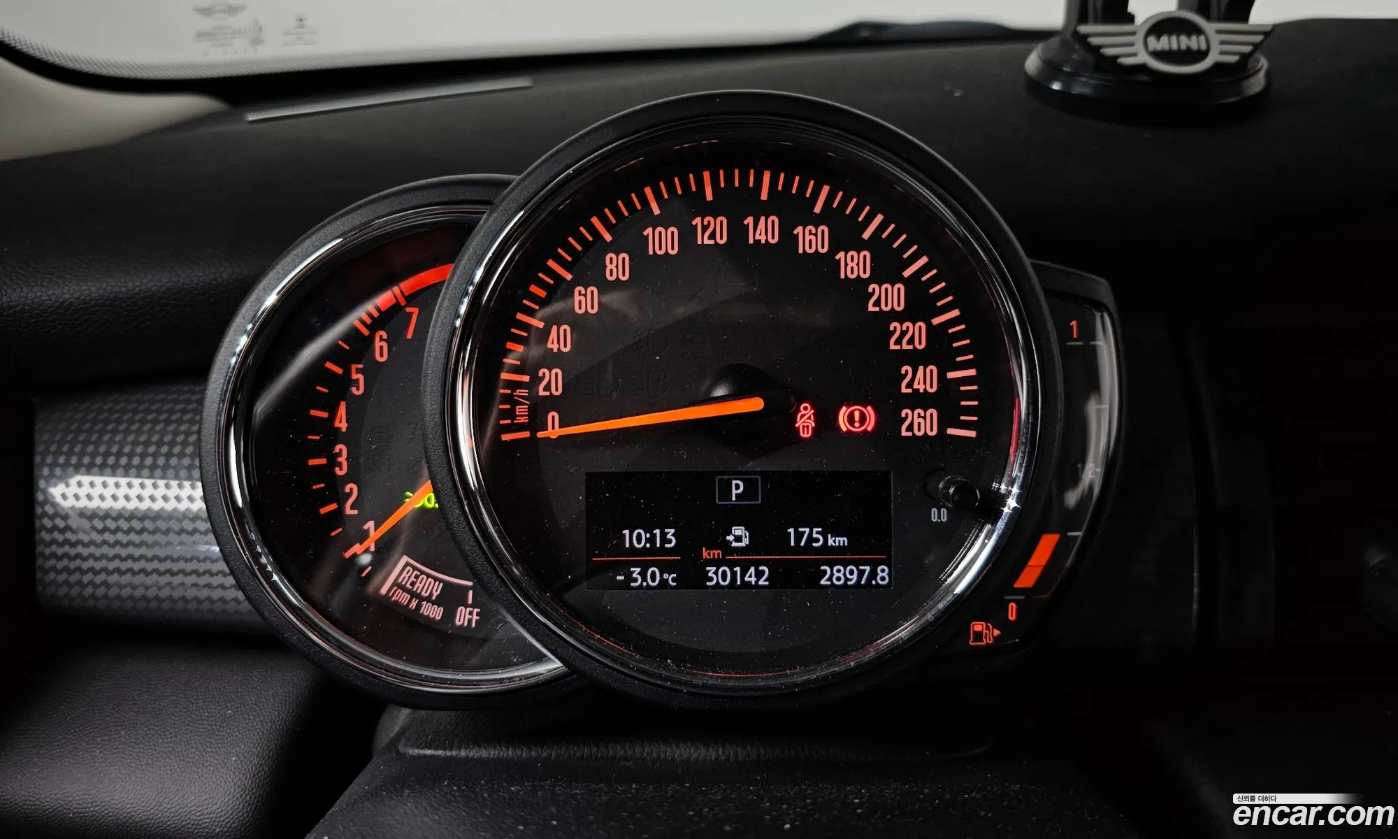 Mini Cooper 2021 WMWXV7104M2N70257 — 2