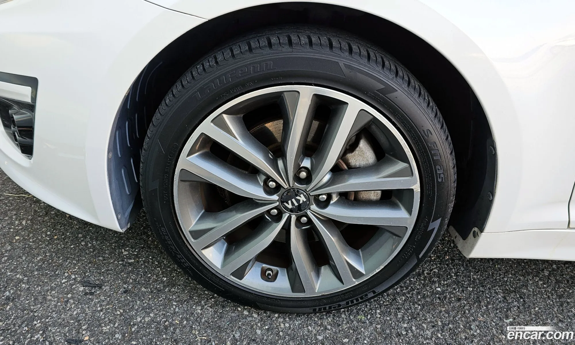 Kia K5 2013 — 17