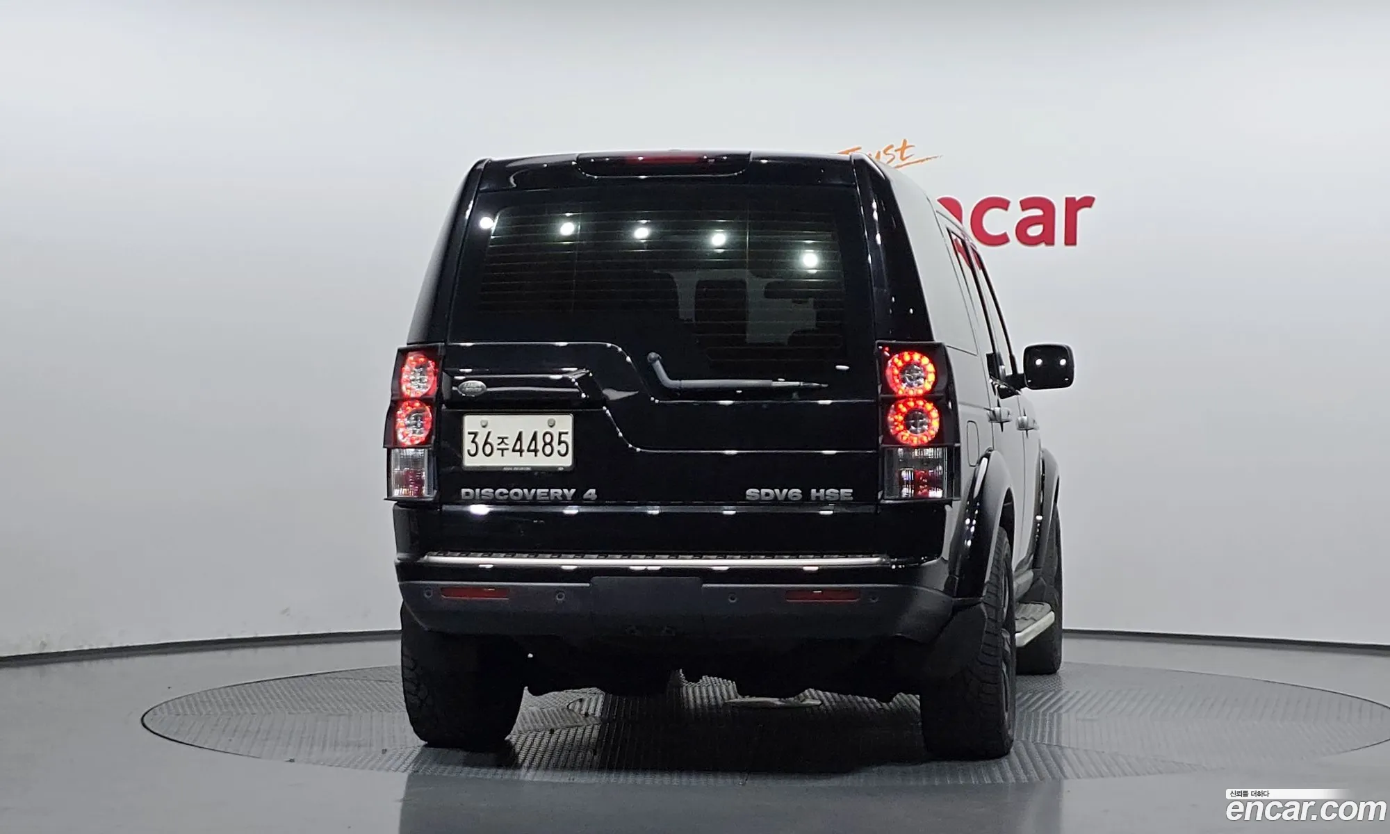 Land Rover Discovery 4 2013 SALLAAAG6DA662576 — 2