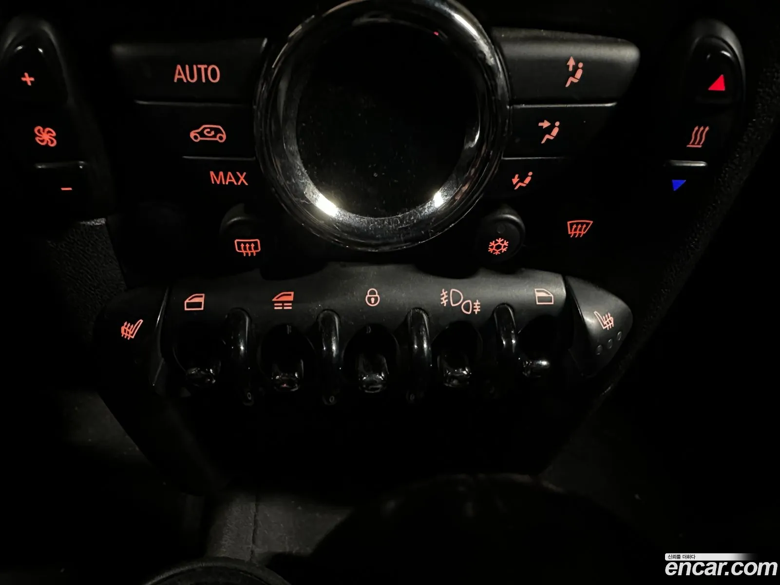 Mini Cooper Convertible 2011 — 15