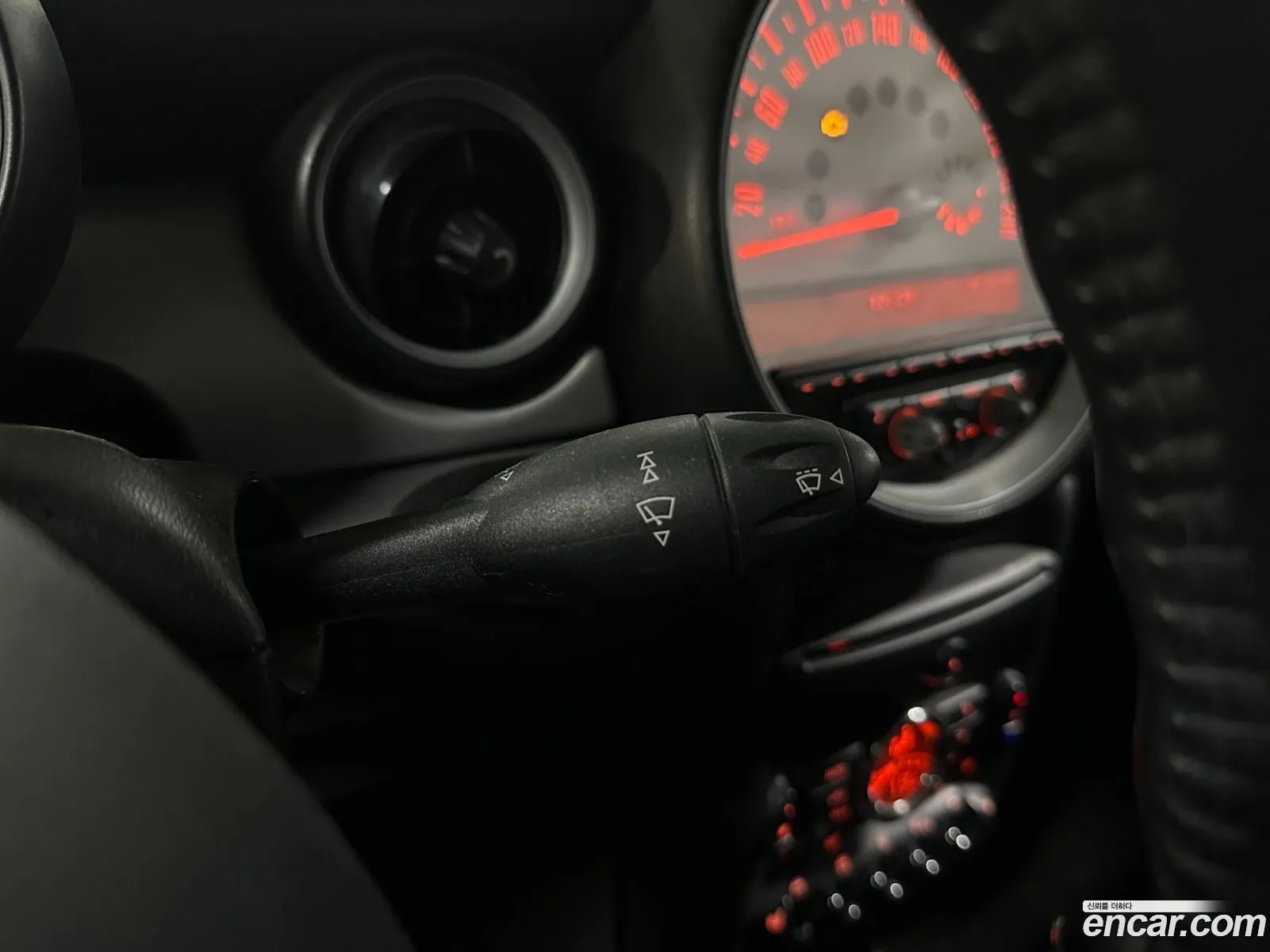Mini Cooper Convertible 2011 — 18