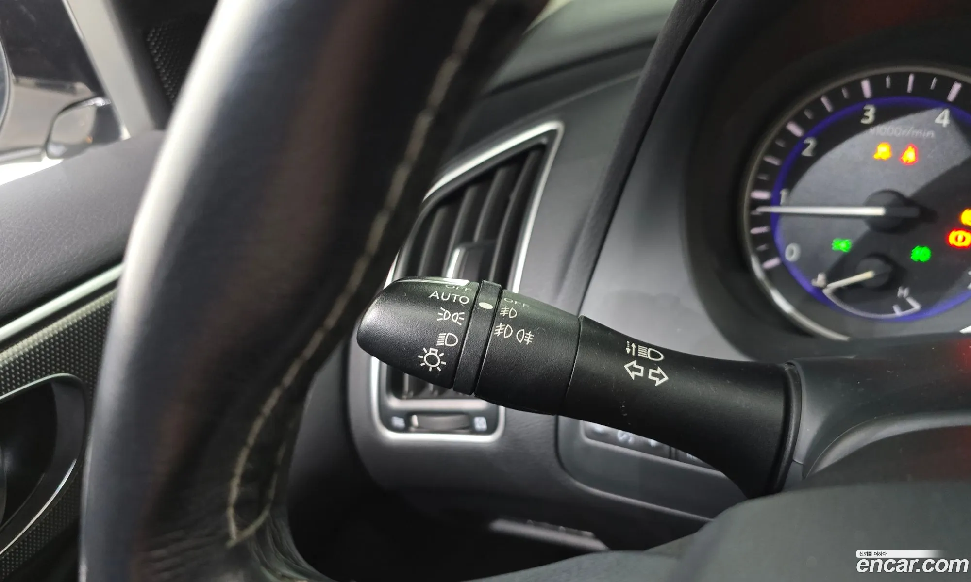 Infiniti Q50 2014 JNKDV71E2EM510841 — 17