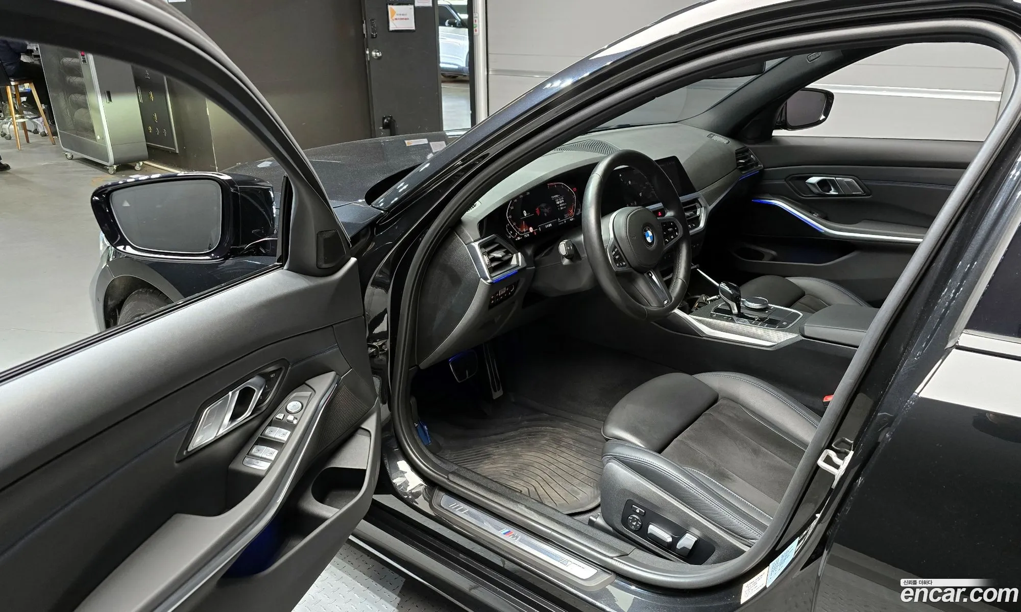 BMW 3 Series 2021 — 11