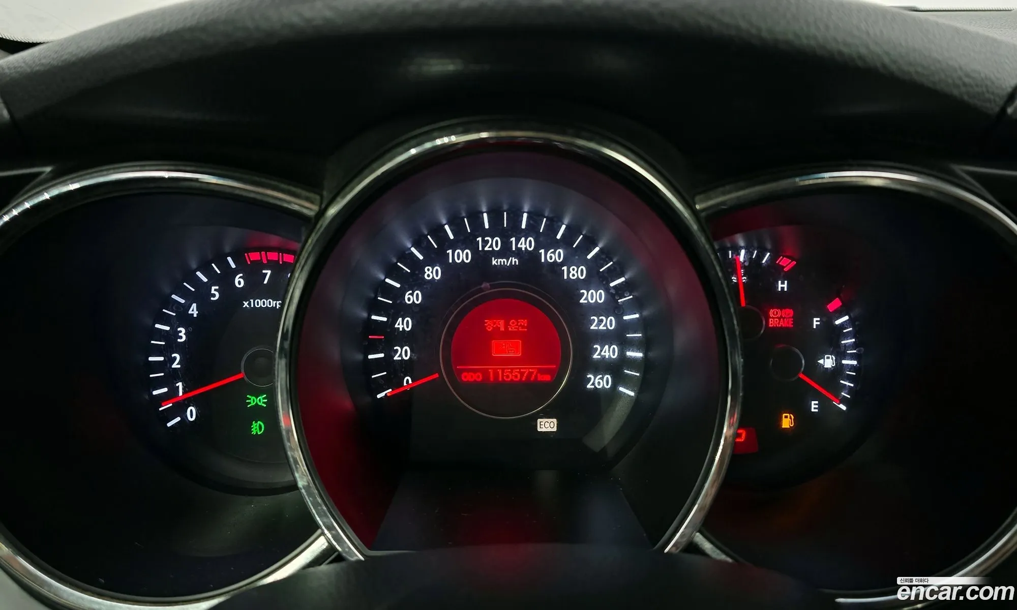 Kia K5 2010 — 13