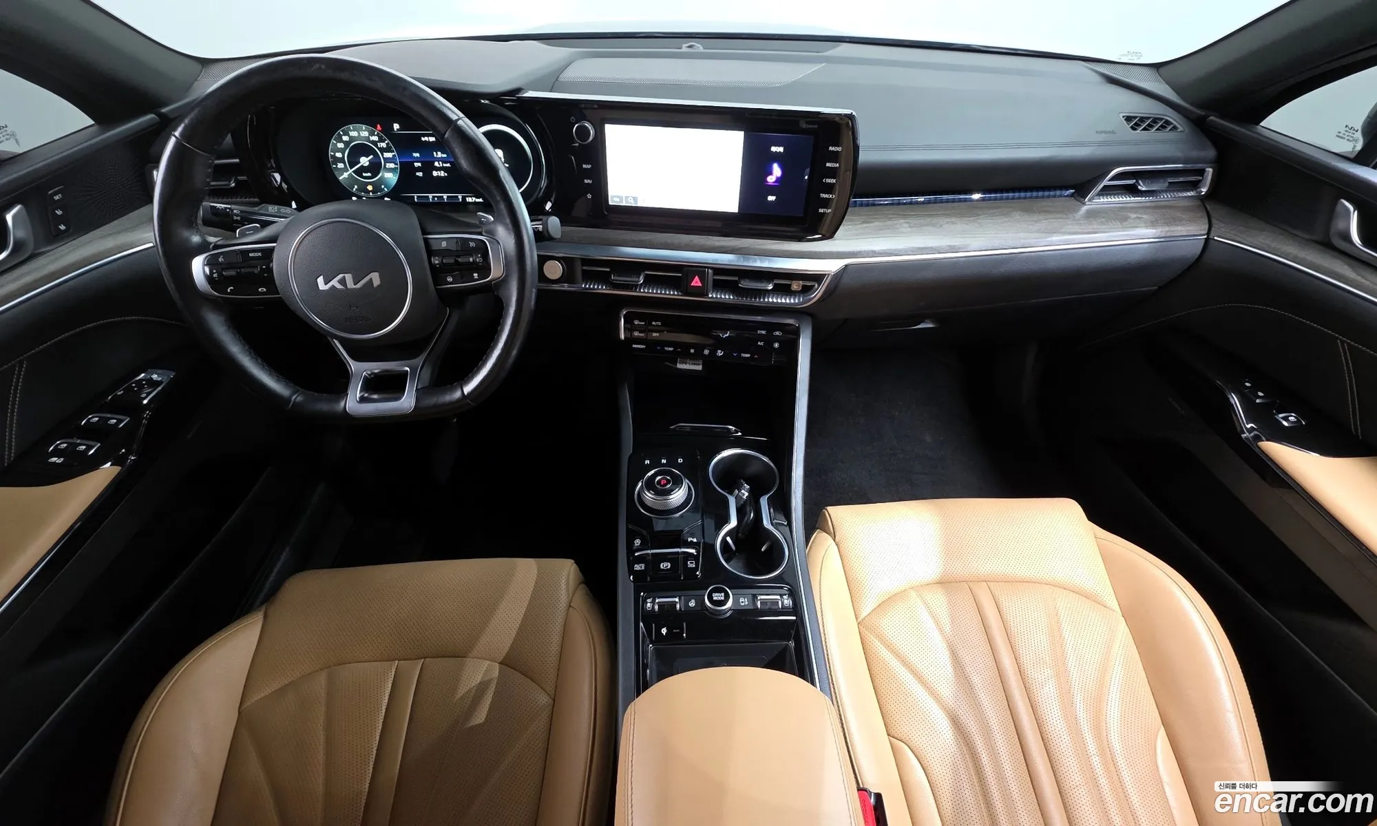 Kia K5 2021 — 15