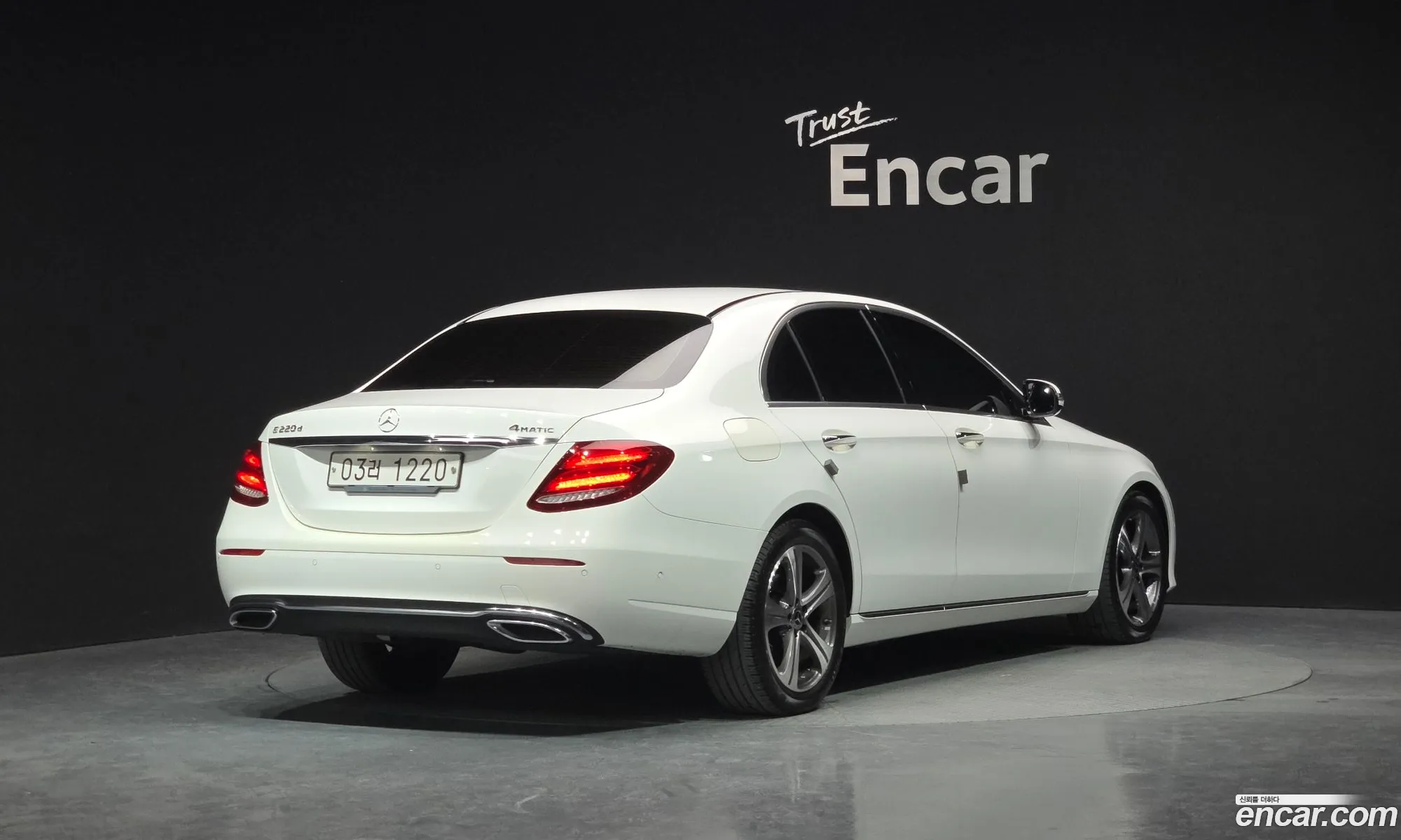 Mercedes-Benz E-Class W213 2017 — 4