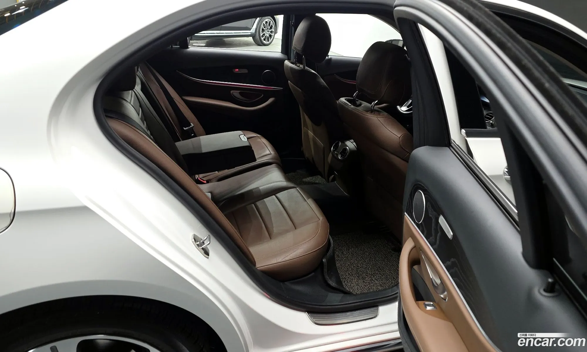 Mercedes-Benz E-Class W213 2017 — 5