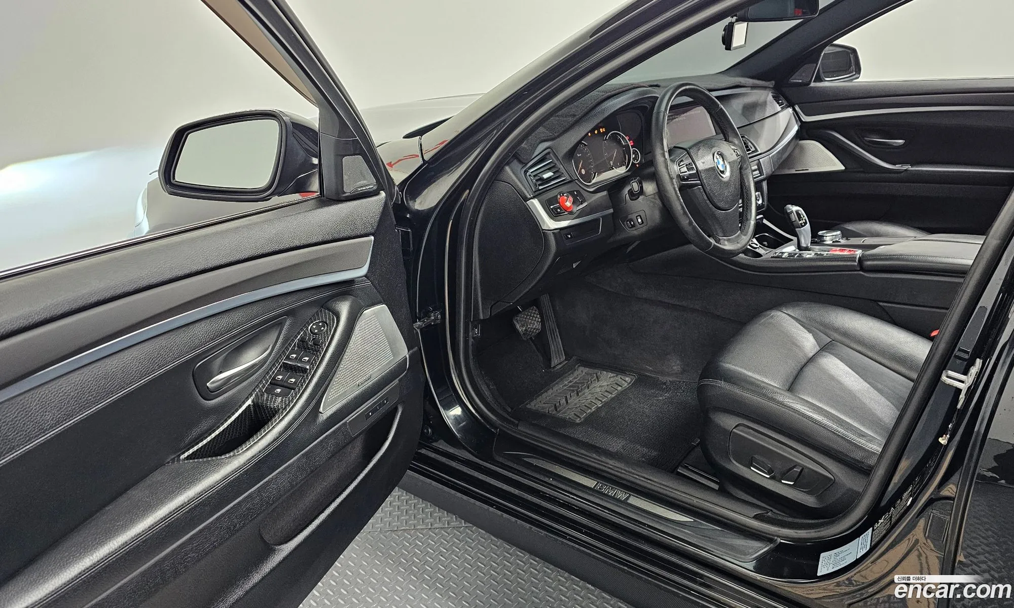 BMW 5 Series 2013 WBA5B9107ED028619 — 6
