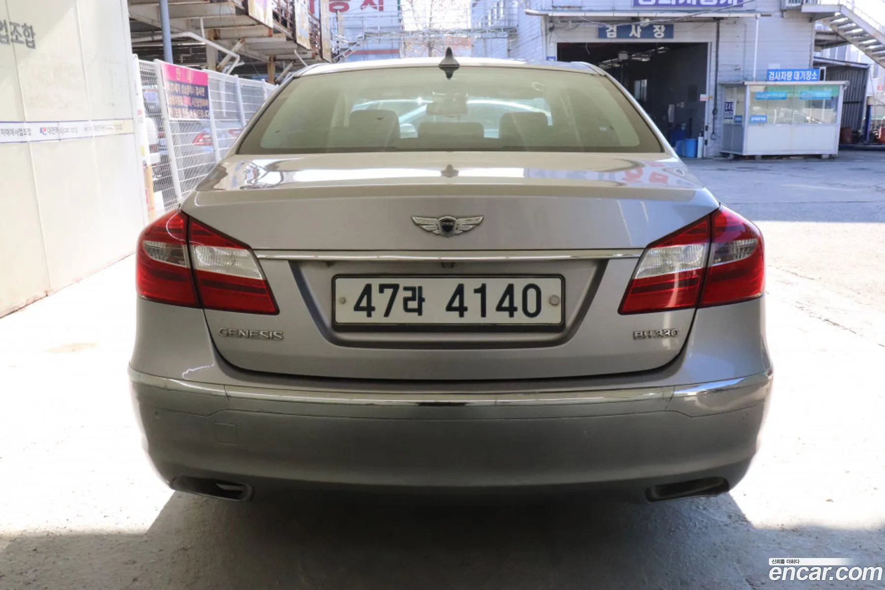 Hyundai Genesis 2012 — 6