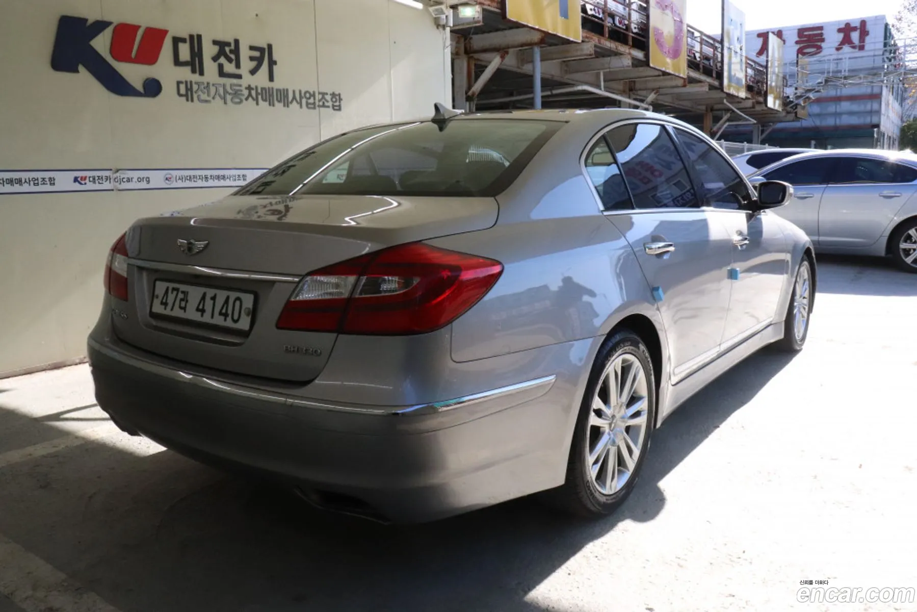 Hyundai Genesis 2012 — 8