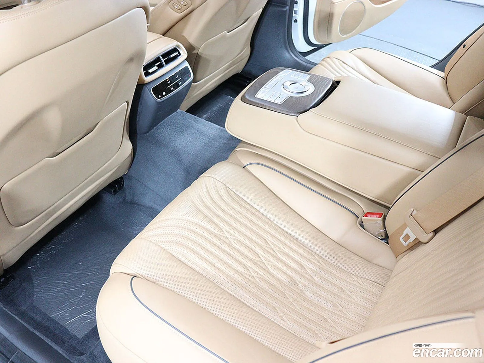 Genesis G80 2021 — 3