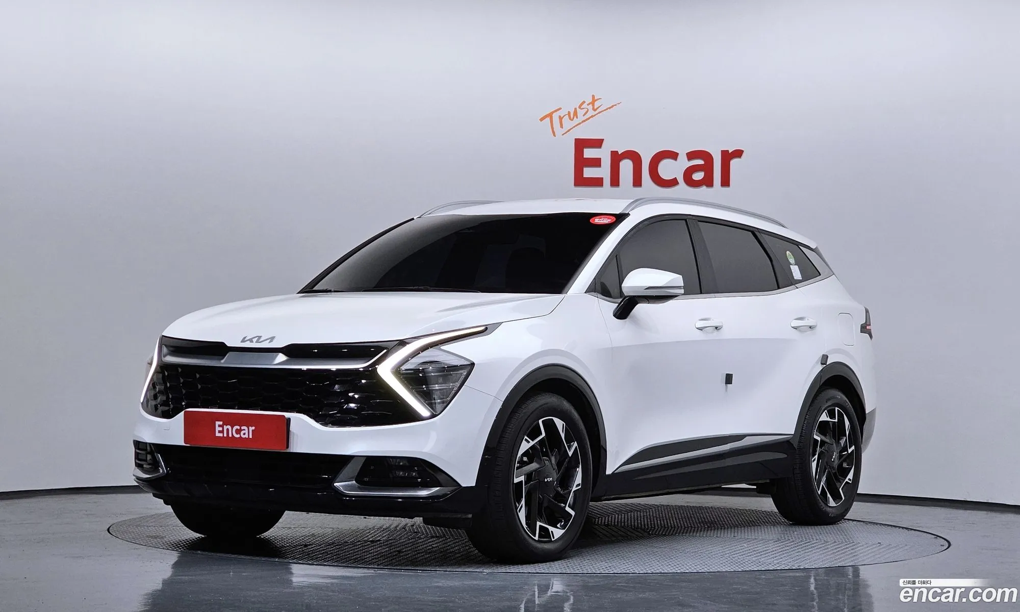 Kia Sportage 2023 — 18