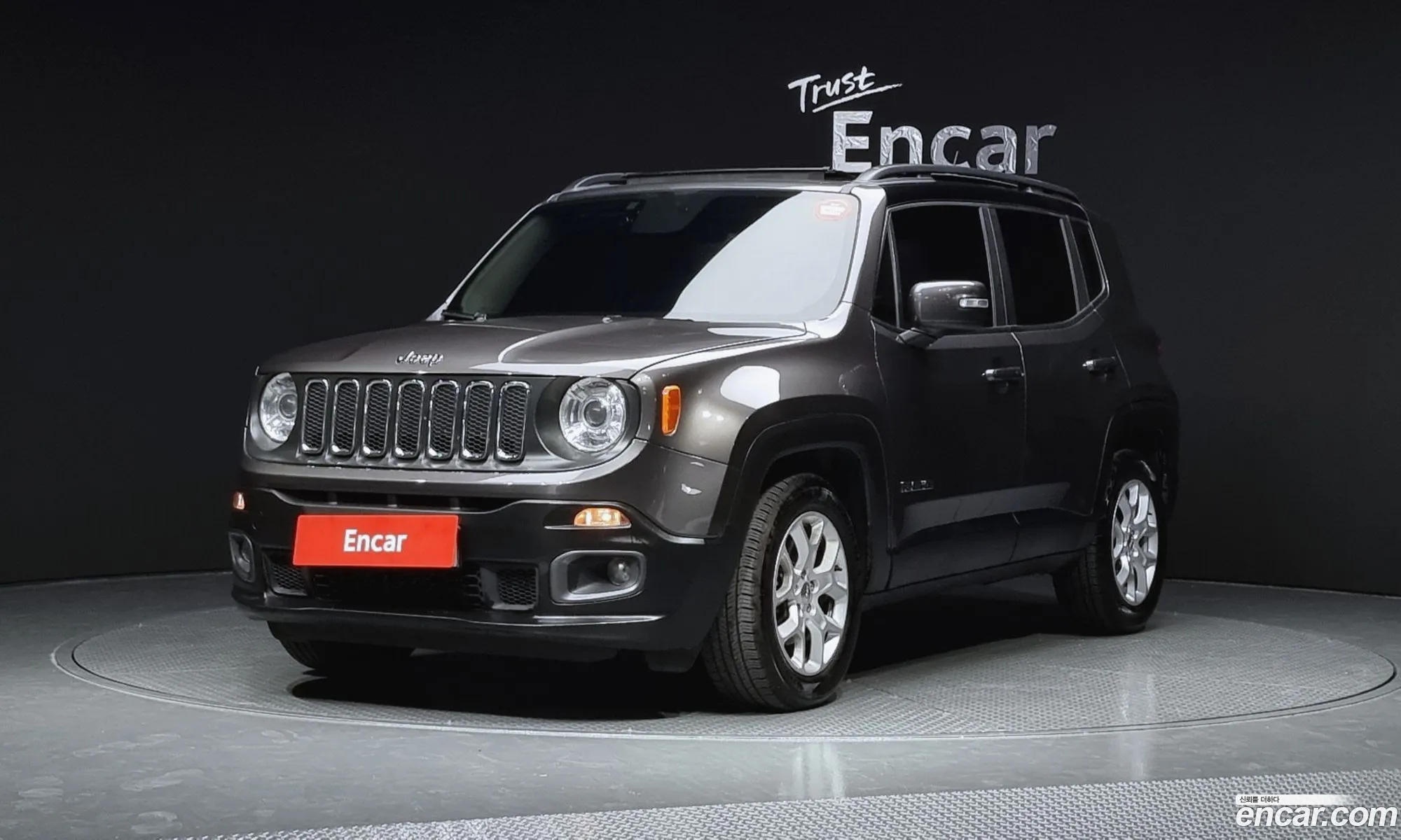 Jeep Renegade 2017 — 16