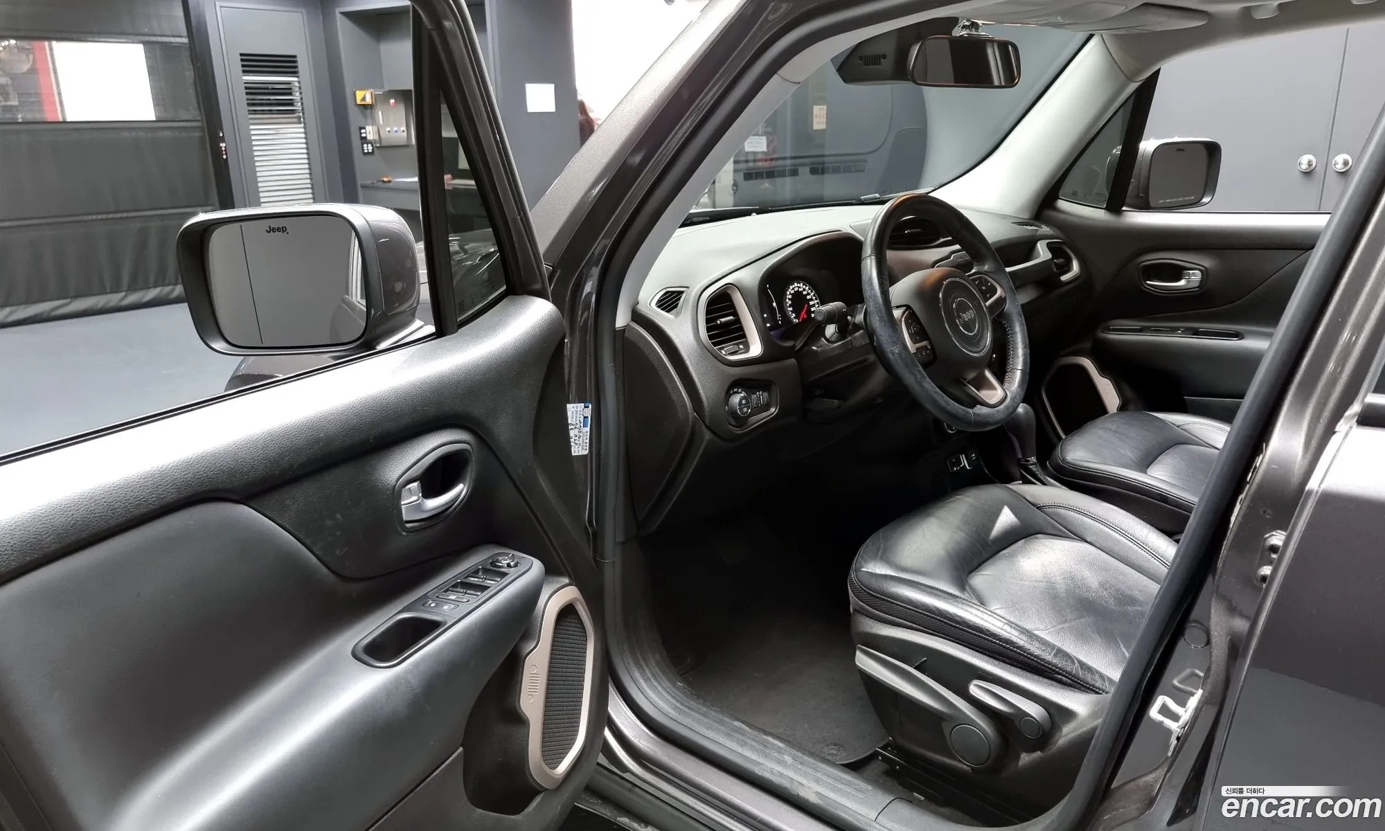 Jeep Renegade 2017 — 13