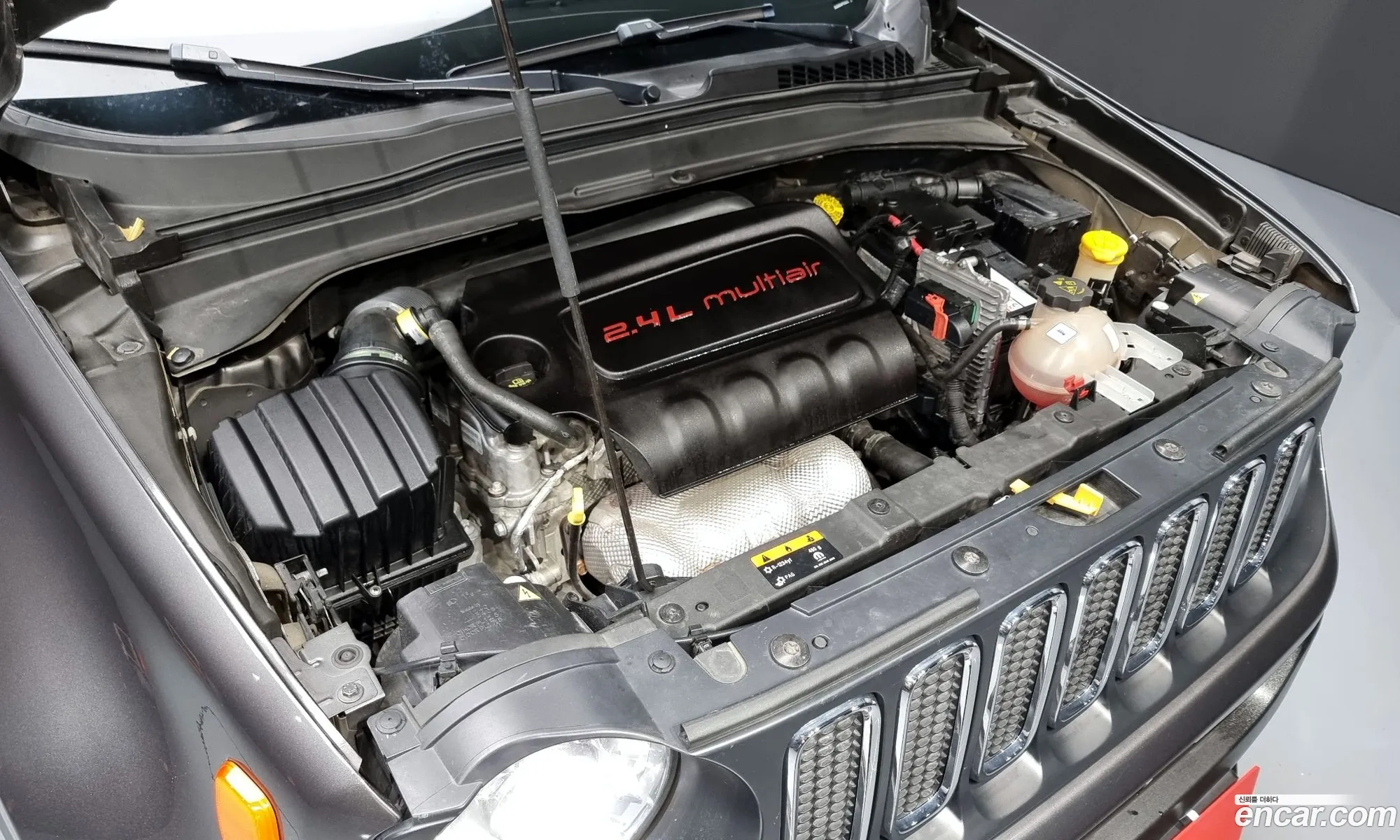 Jeep Renegade 2017 — 17
