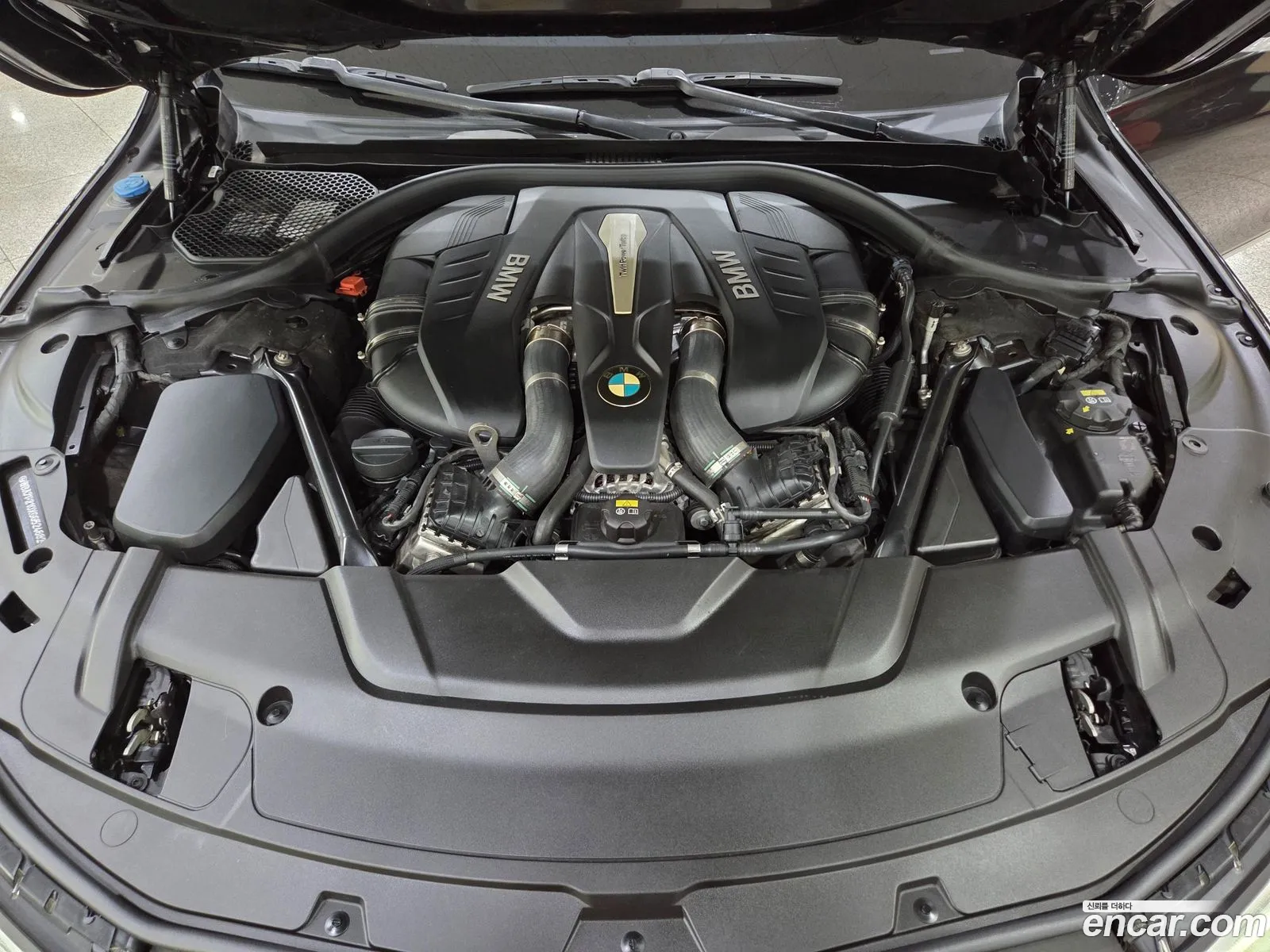 BMW 7 Series 2016 — 14