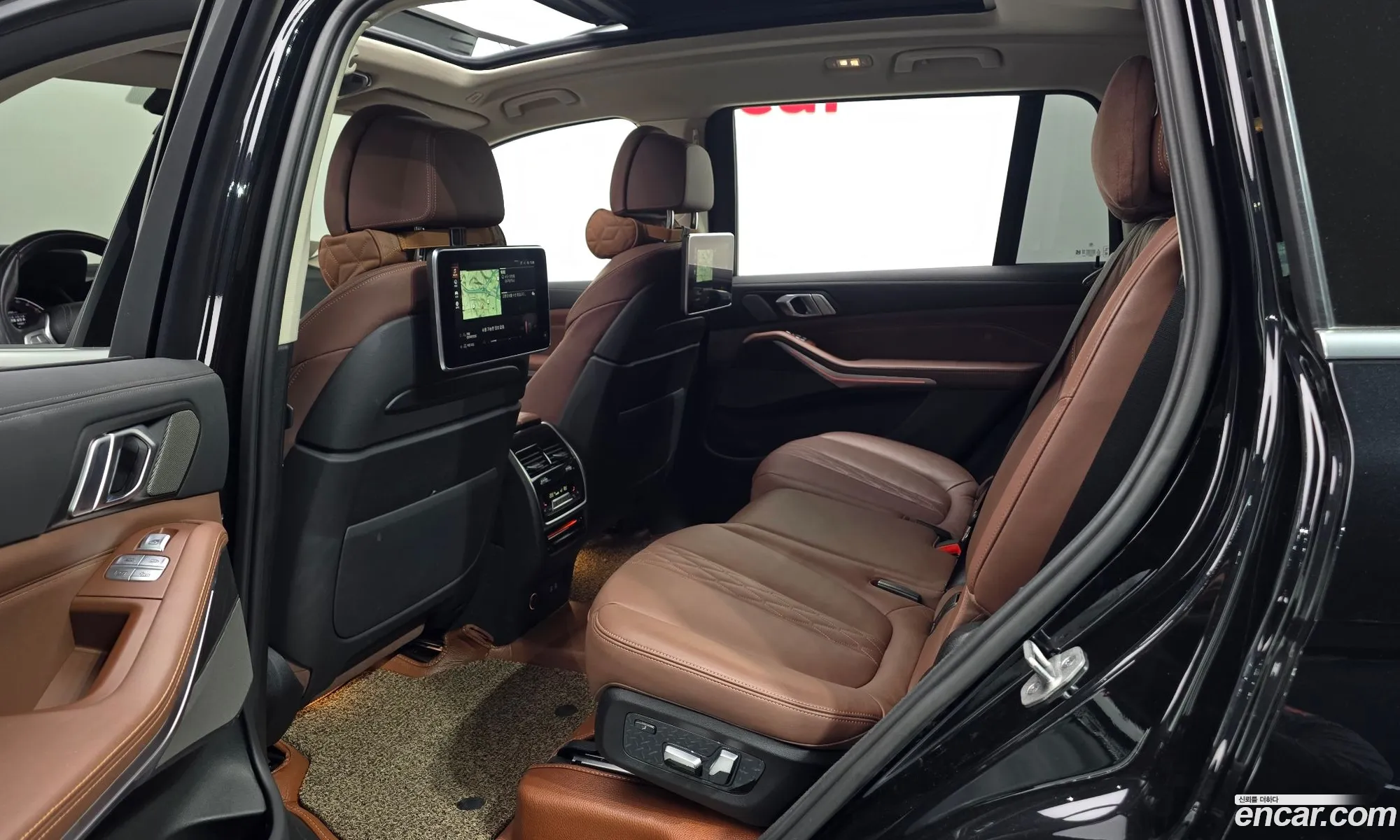 BMW X7 2022 — 18
