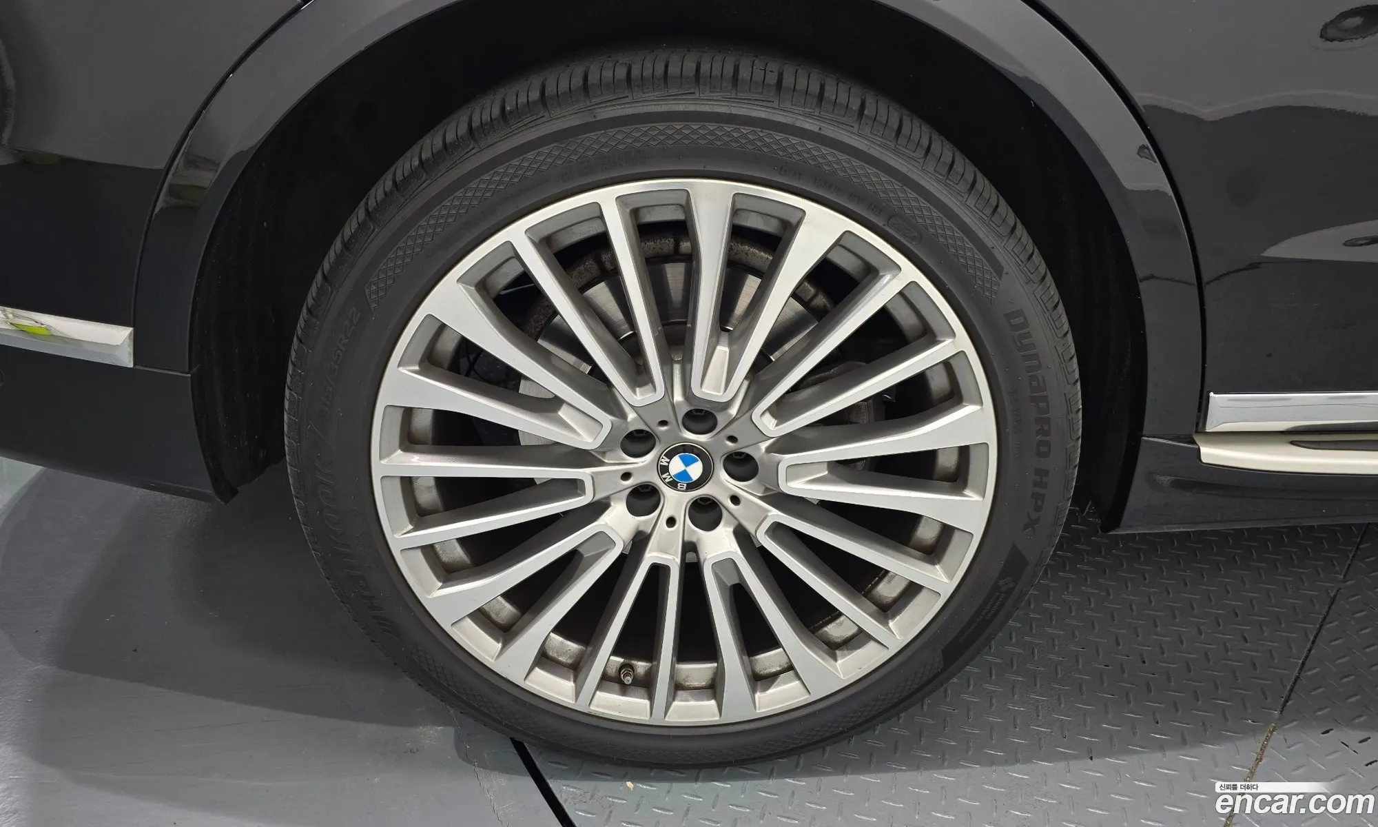 BMW X7 2022 — 19