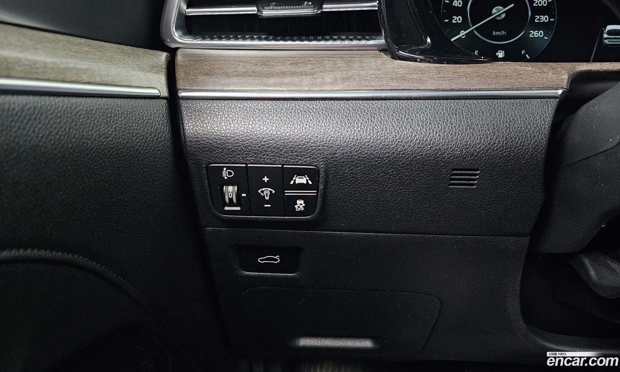 Kia K5 2020 — 15