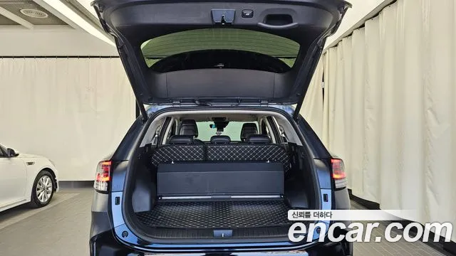 Kia Sportage Hybrid 2023 — 18