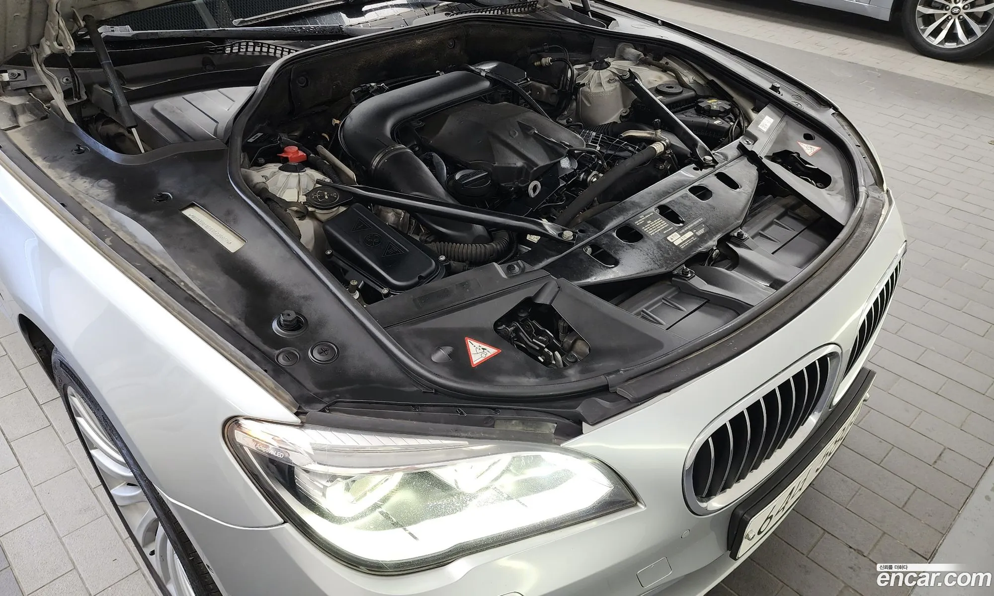BMW 7 Series 2014 WBAYB0102FD598697 — 10
