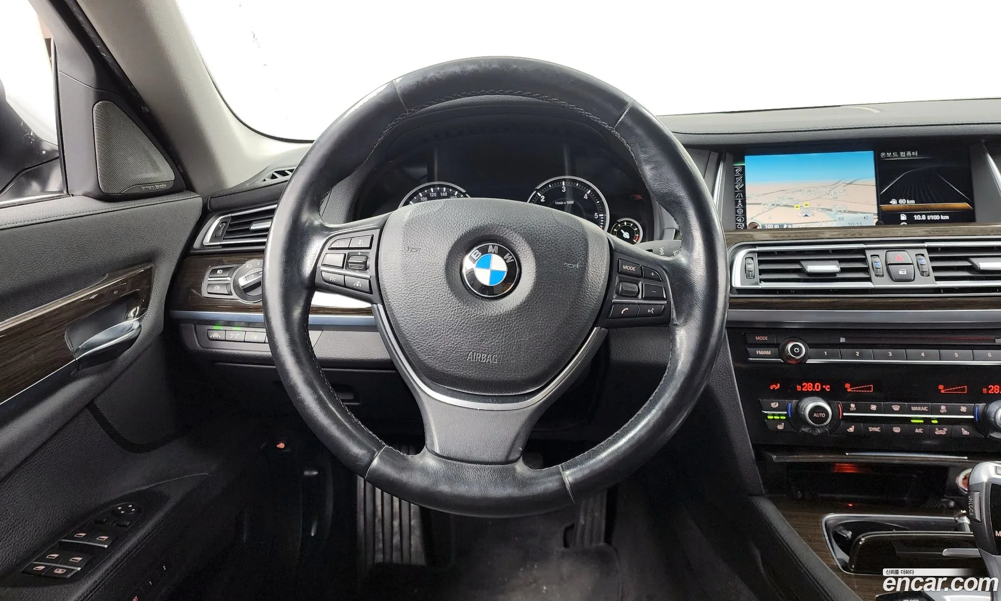 BMW 7 Series 2014 WBAYB0102FD598697 — 14