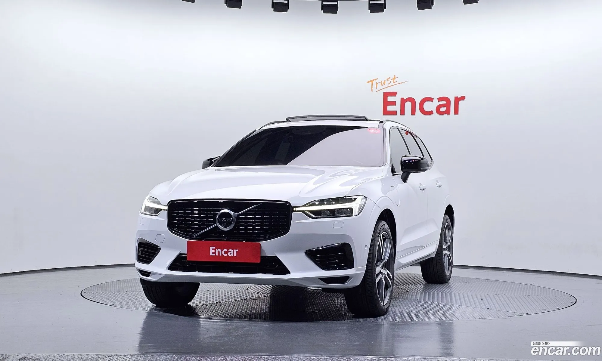 Volvo XC60 2021 — 8