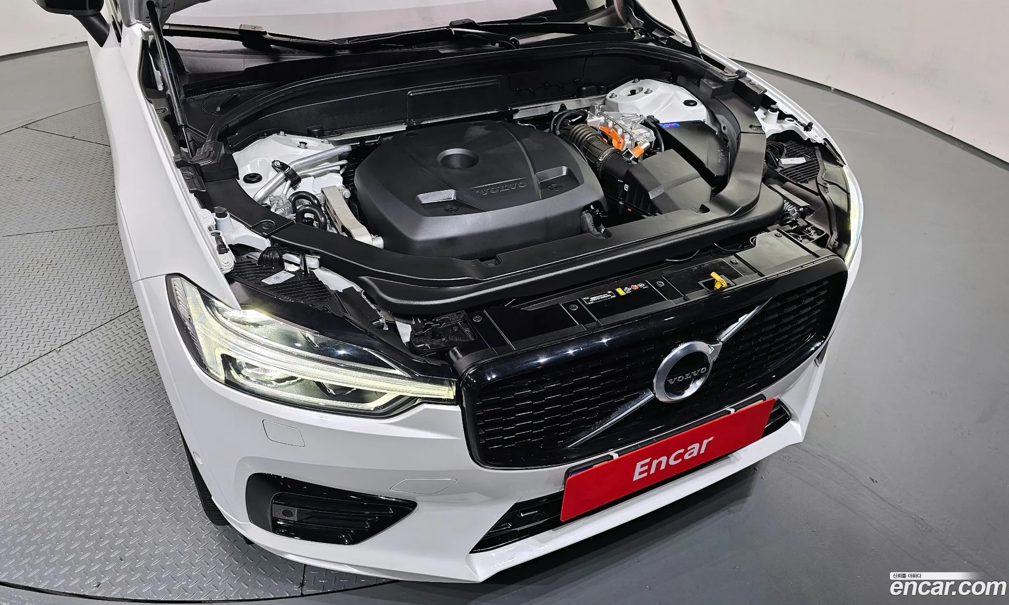 Volvo XC60 2021 — 19