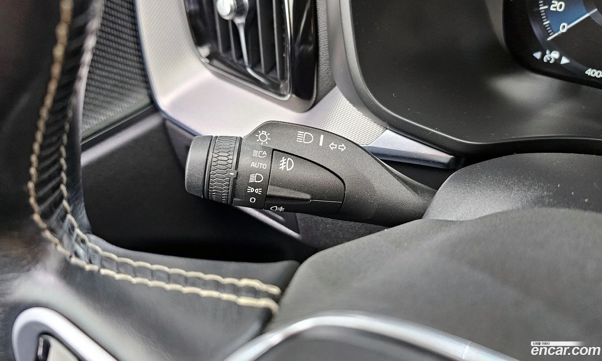 Volvo XC60 2021 — 13
