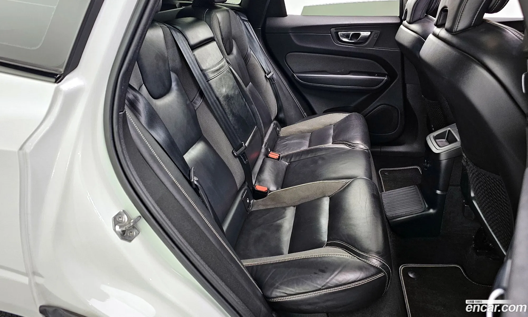 Volvo XC60 2021 — 12