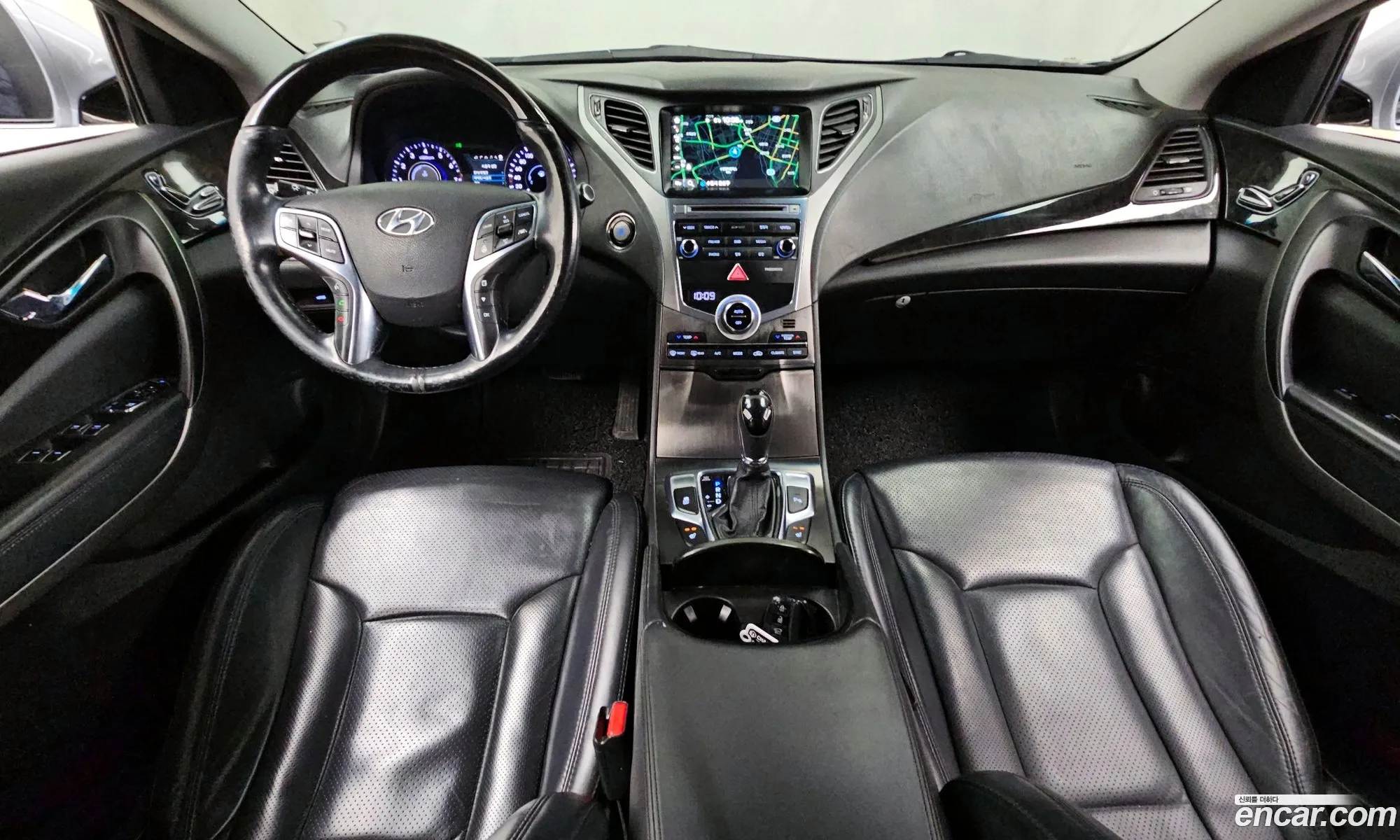 Hyundai Grandeur HG 2015 — 11
