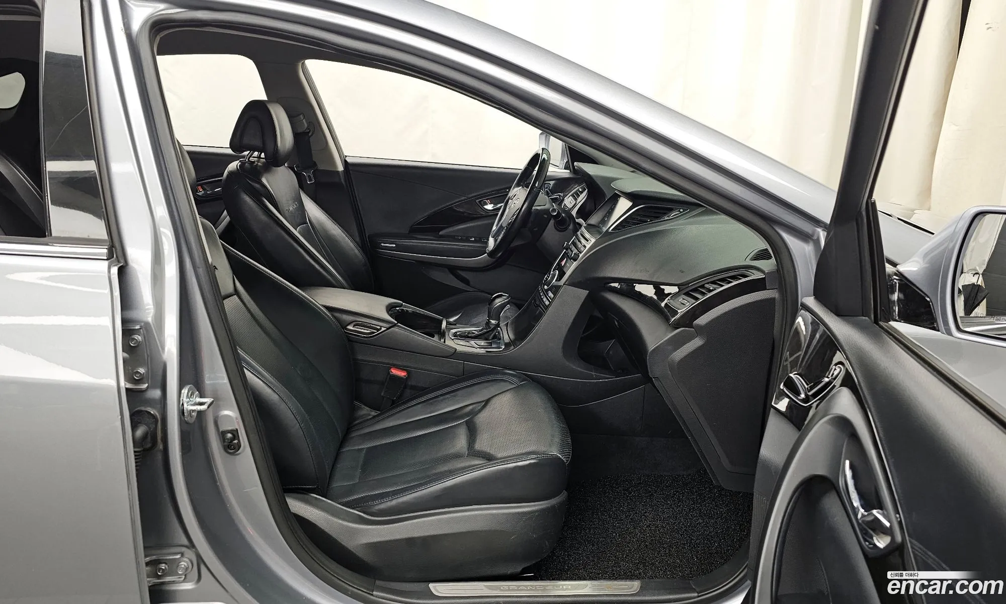 Hyundai Grandeur HG 2015 — 6